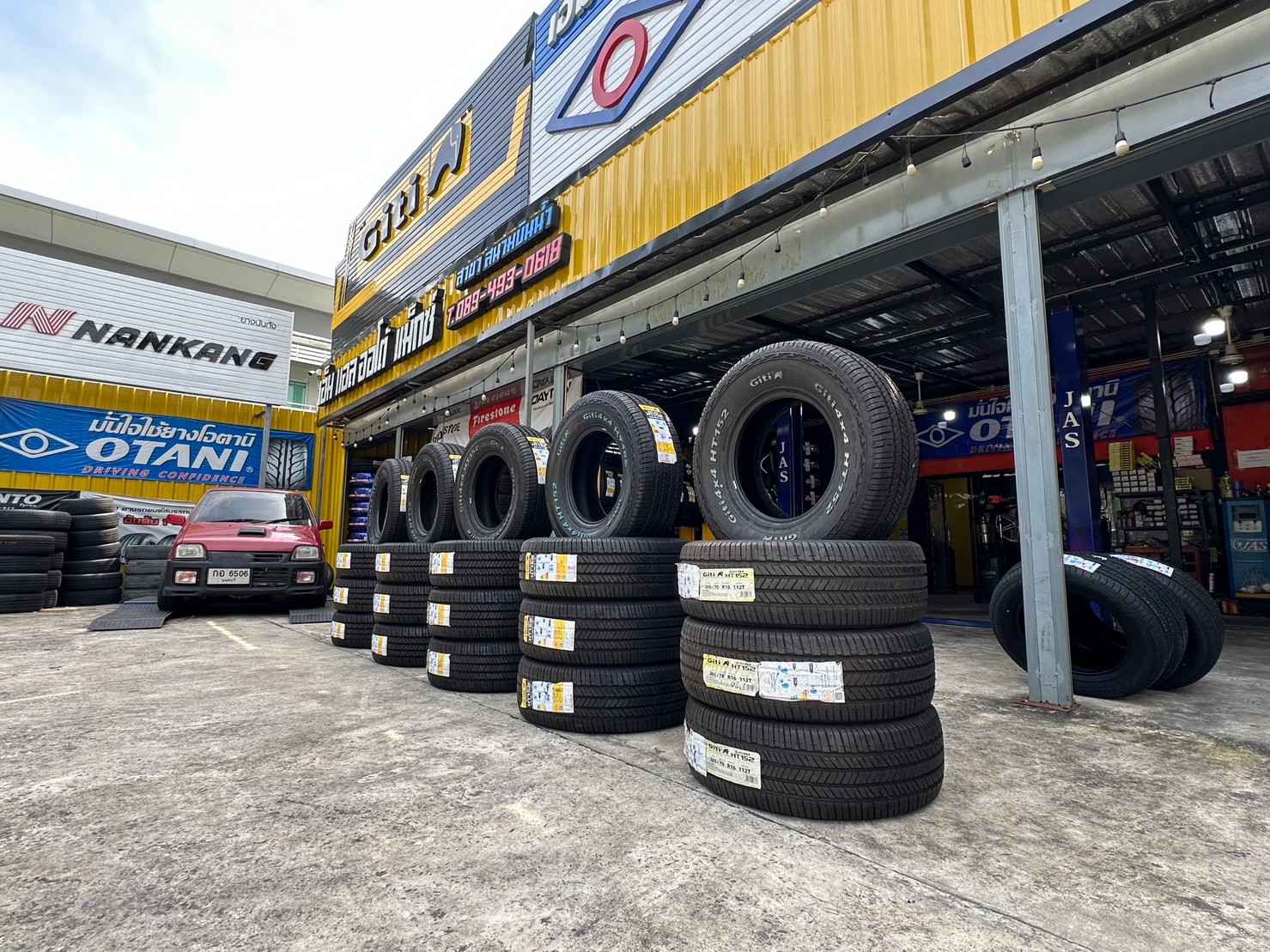 #GITI 4x4 #HT152 #265/70R16 ยางทางเรียบตัวหนังสือสีขาว นุ่มเงียบ ยางรถยนต์คุณภาพดี สมรรถนะสูง ยางใหม่ปี2022