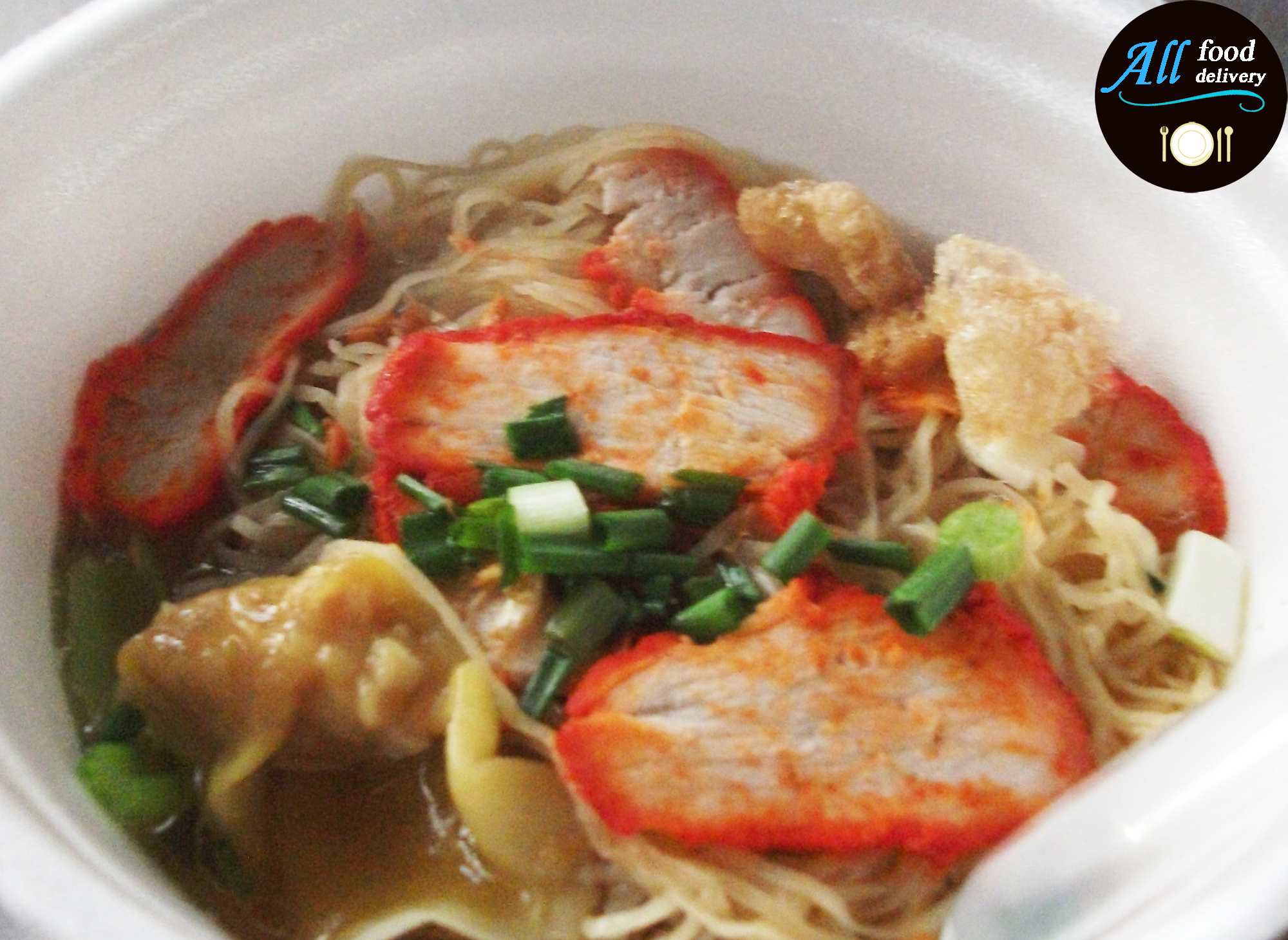 ซุ้มบะหมี่เกี๊ยวหมูแดง