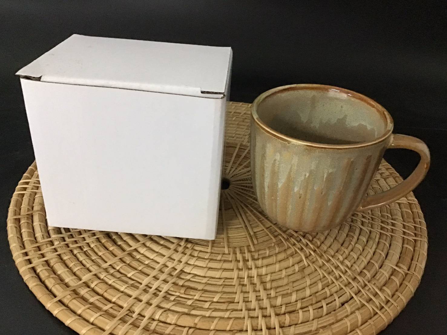 เเก้วกาเเฟ คละลาย สไตล์วินเทจ