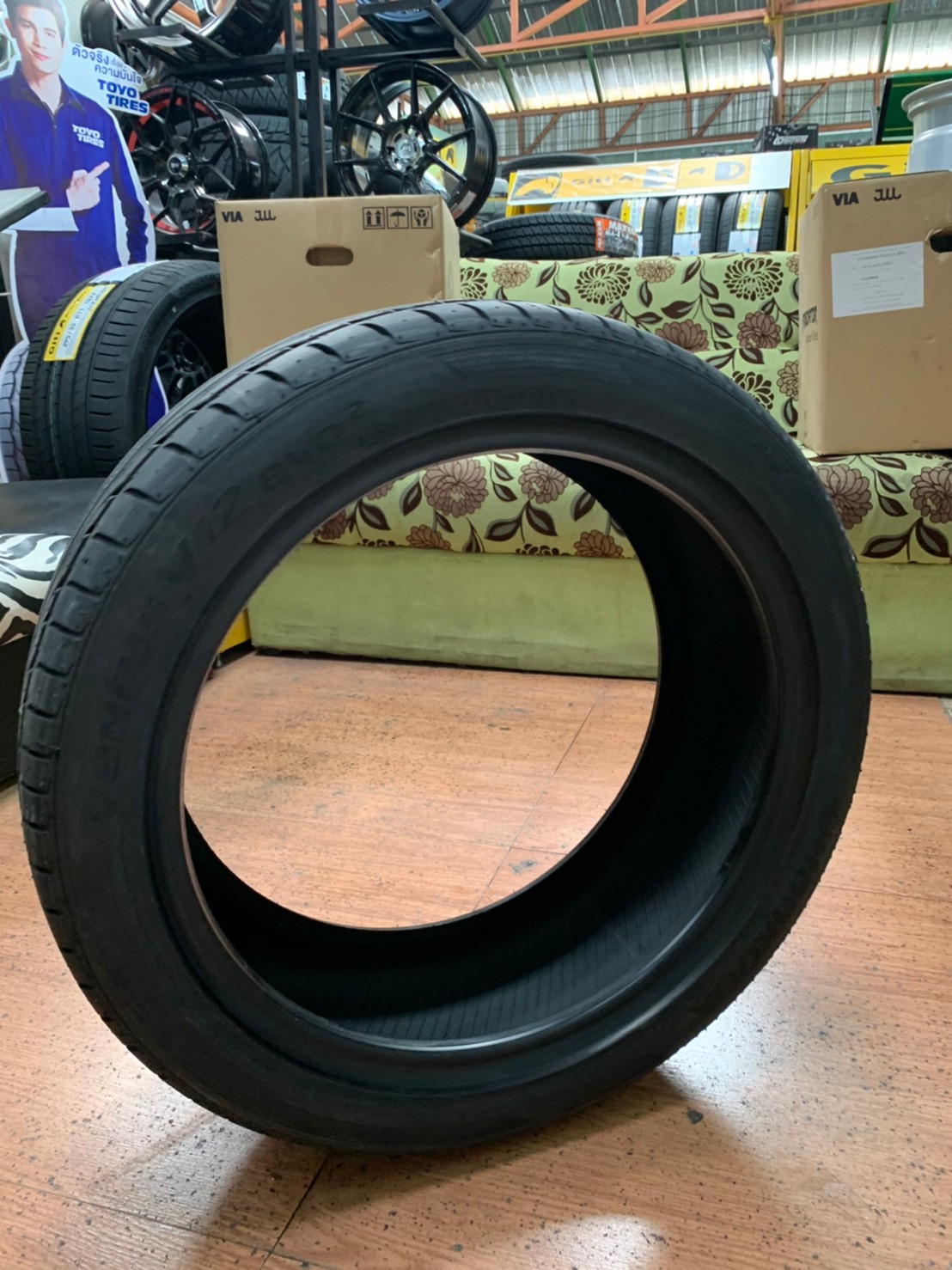 Hankook Ventus V12 215/45R17 ยางสปอร์ต นุ่มเงียบ
