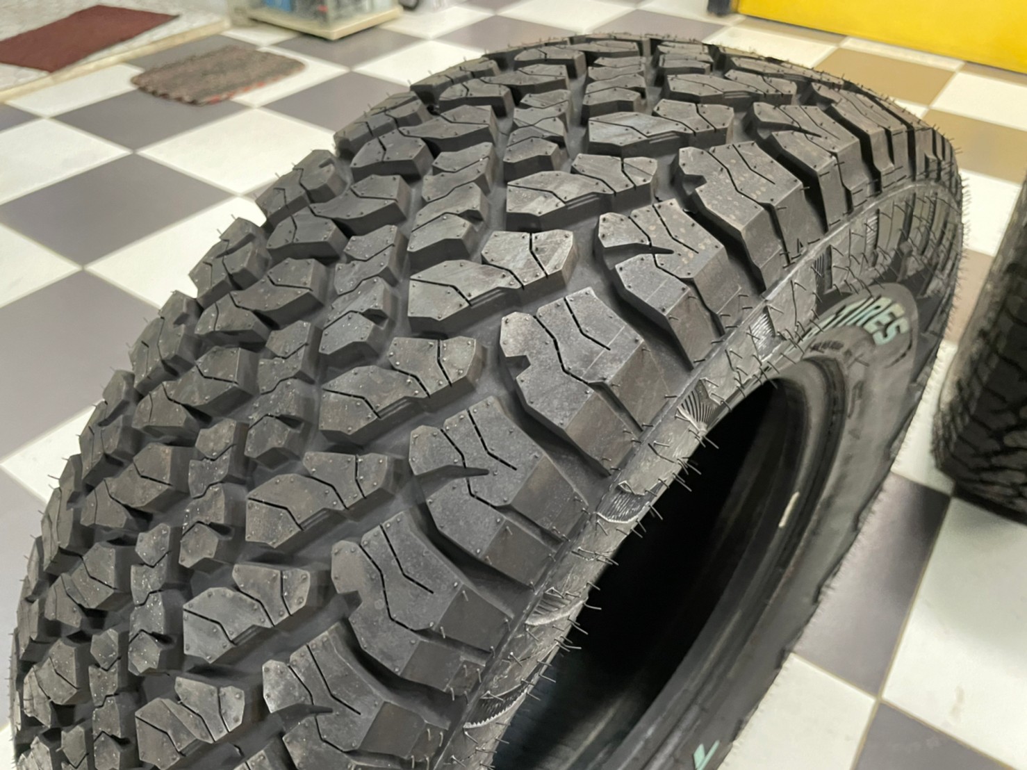 265/70R16 TBBTIRES TS-37 AT ยางใหม่ปี2021