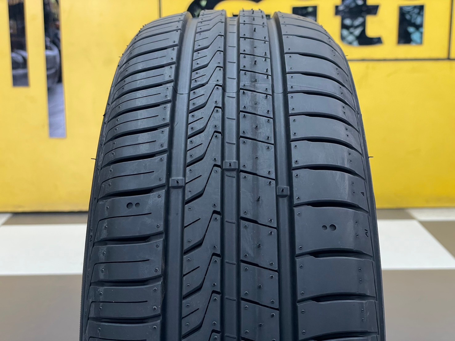 HANKOOK 185/65R14 รุ่น KINERGY ECO2 ยางใหม่ปี2024