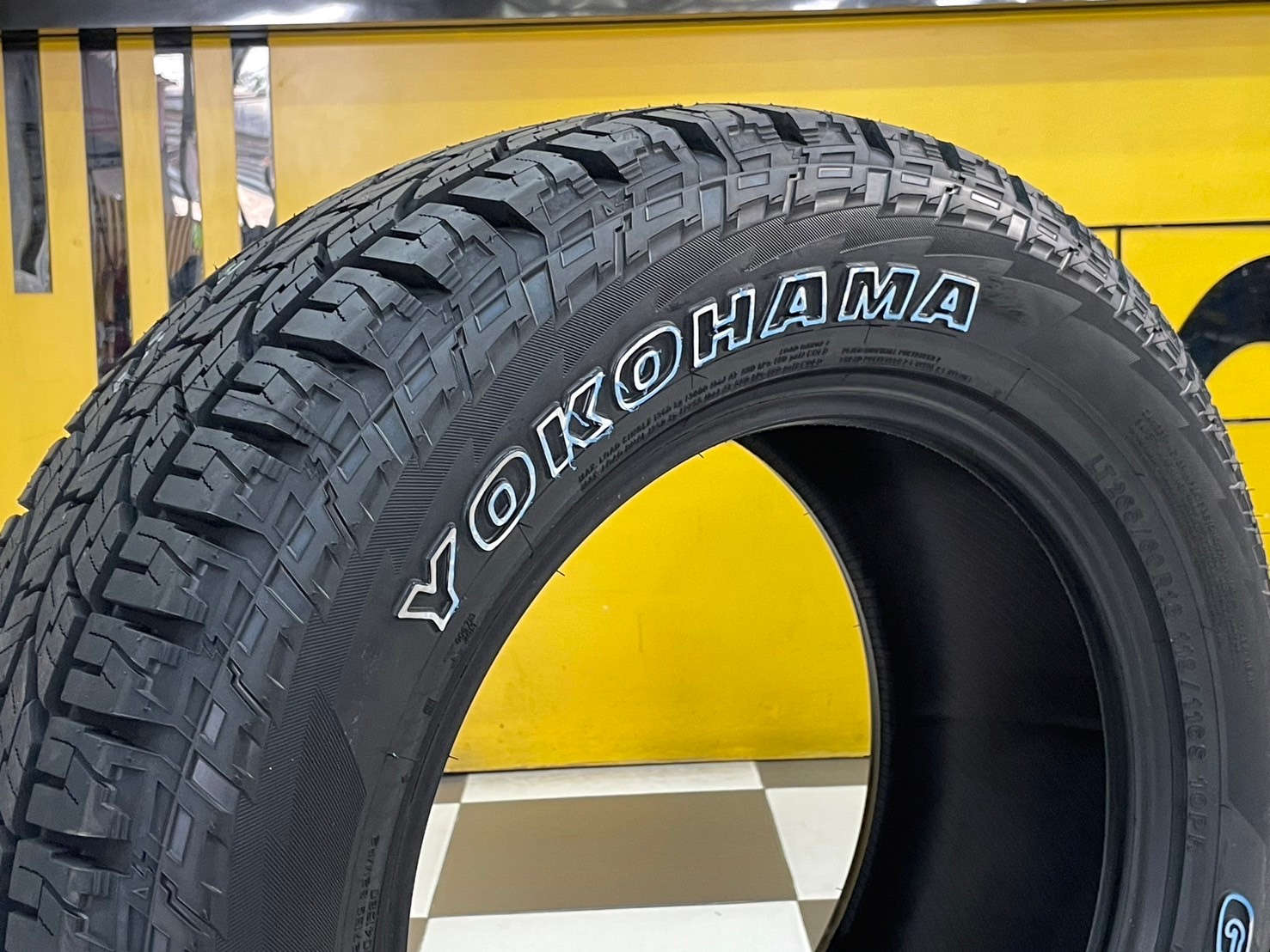 ยางใหม่ YOKOHAMA GEOLANDAR A/T G015 265/60R18 ยางใหม่ปี2024