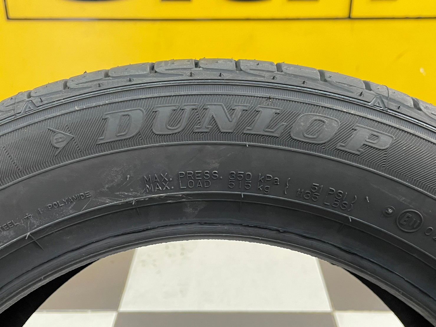ยางใหม่ DUNLOP LM705 195/55R15 ยางดันลอป ยางไทย ปี2023 (4เส้น)