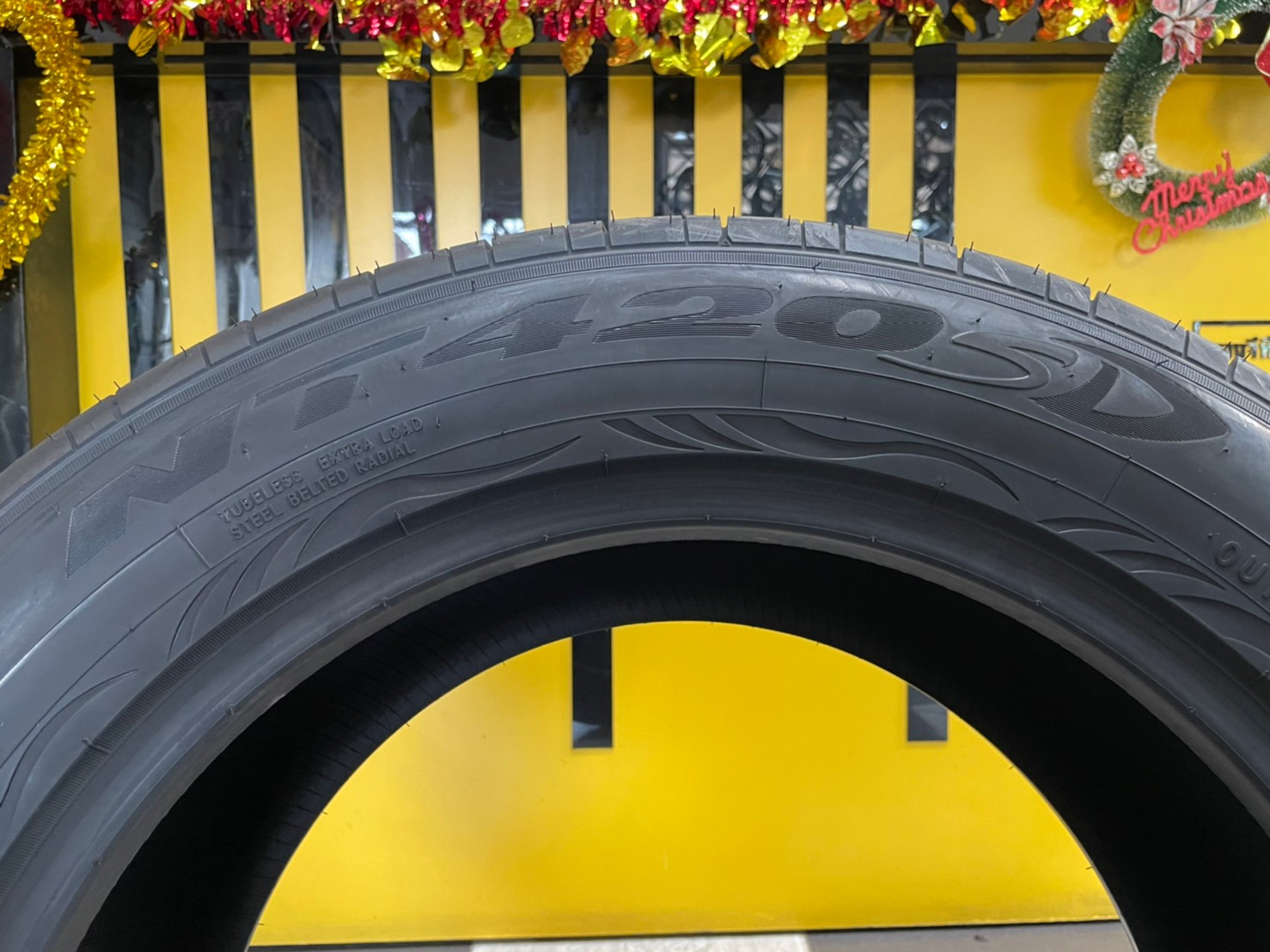 NITTO NT420SD 255/55R18 ยางลายซิ่ง สปอร์ต สมรรถนะสูง ยางใหม่ปี2022
