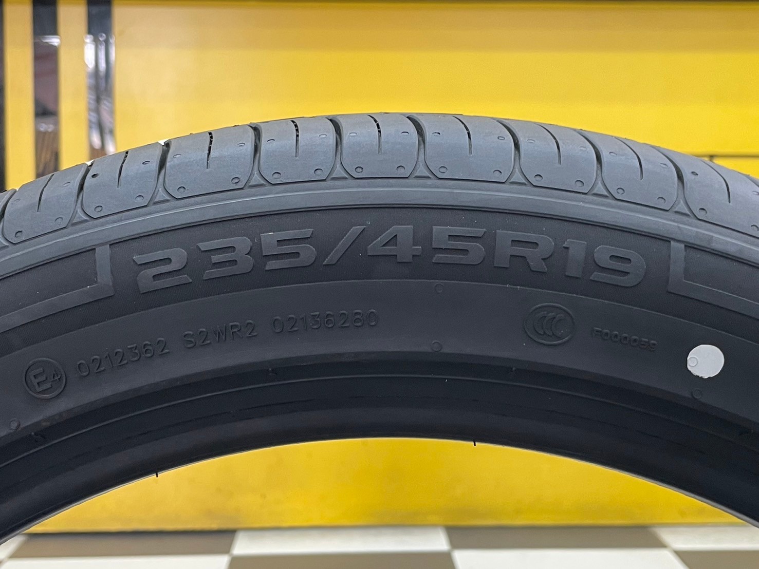 ยางใหม่ GITI Control P10 235/45R19 ยางใหม่ปี2024
