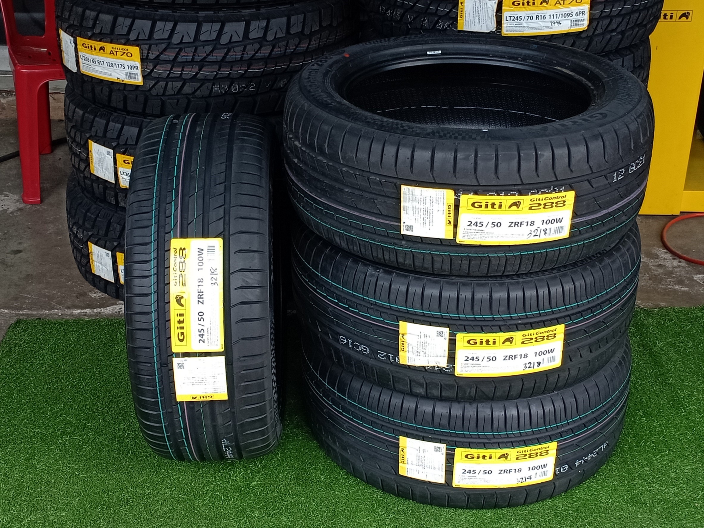 ยางรันแฟลต Giti Control288 Runflat 245/50/ZRF18 ยางใหม่ปี18