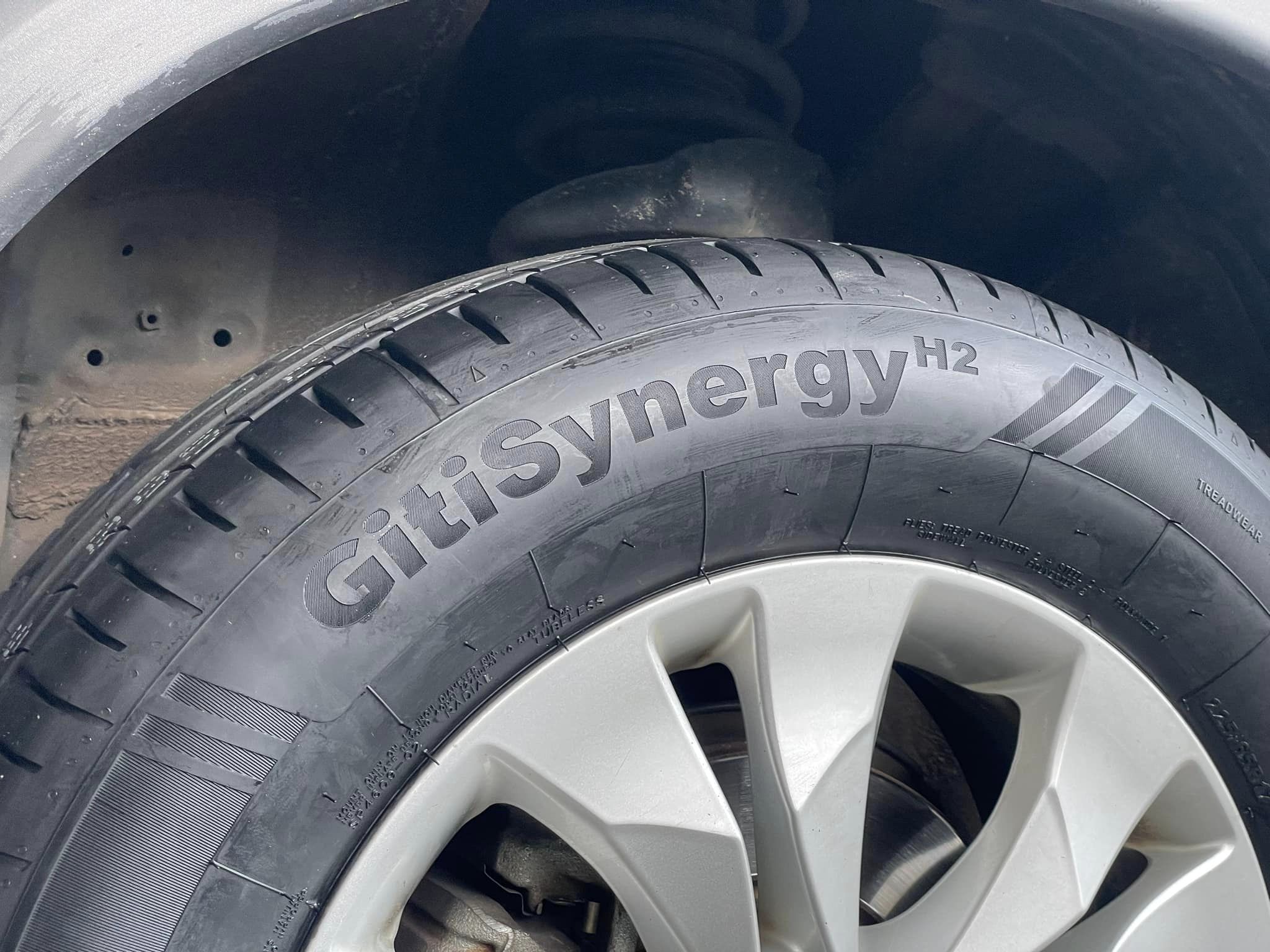 HONDA CRV เปลี่ยนยาง GITI SYNERGYH 2 225/65R17