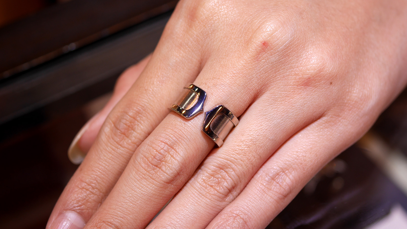 แหวน Cartier 2C LM ทองคำขาว 18K ไซส์56# (Used) (wg)