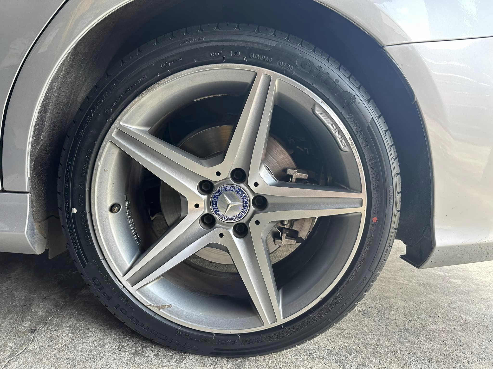 🚘 #Mercedes_Benz_C300 🛞#GITI #Runflat #ยางจีที #รันแฟลต GITI Control P10 225/45RF18 GITI Control P10 245/40RF18