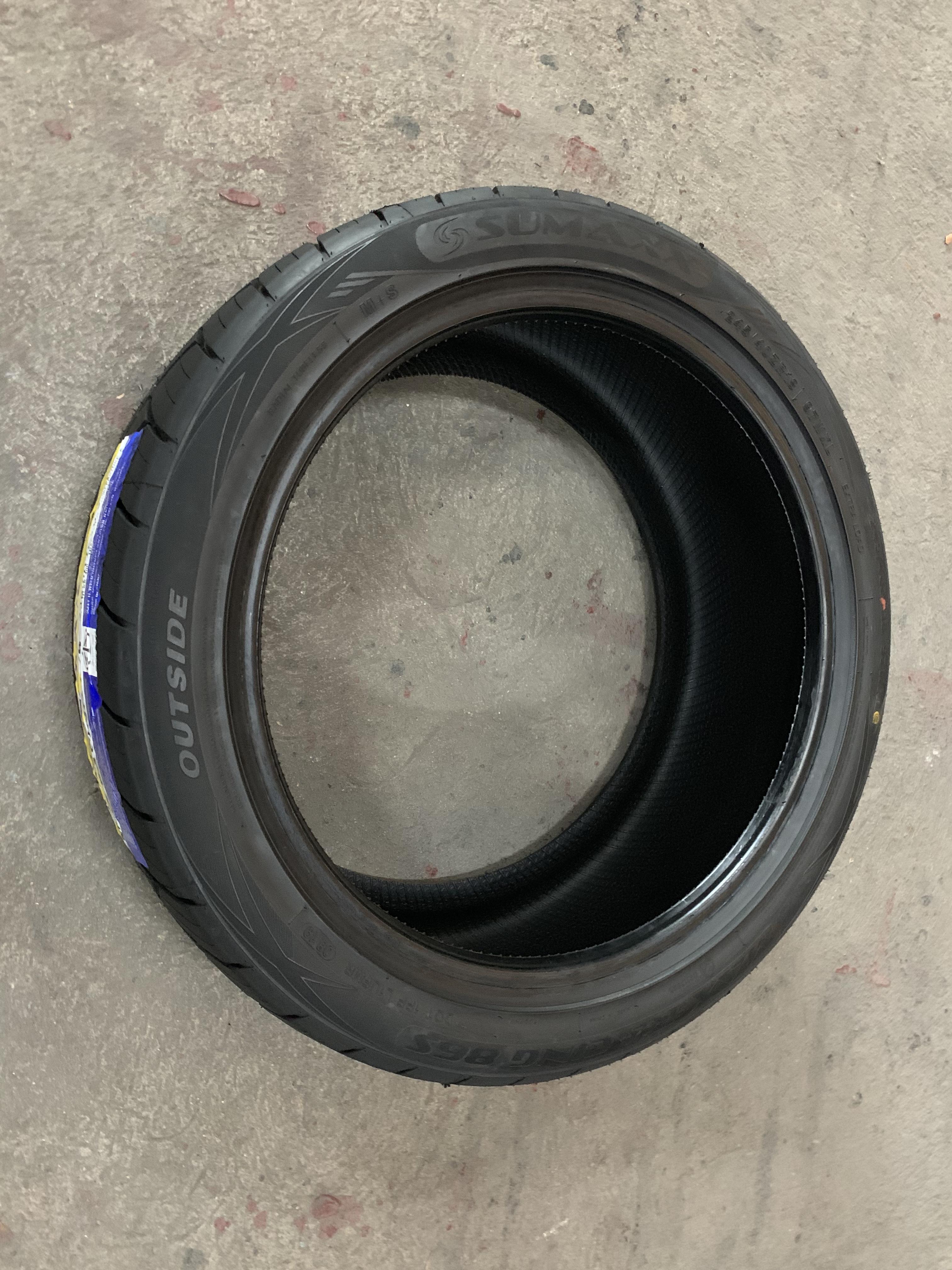 ยางใหม่ลายซิ่ง Sumaxx 245/40R18