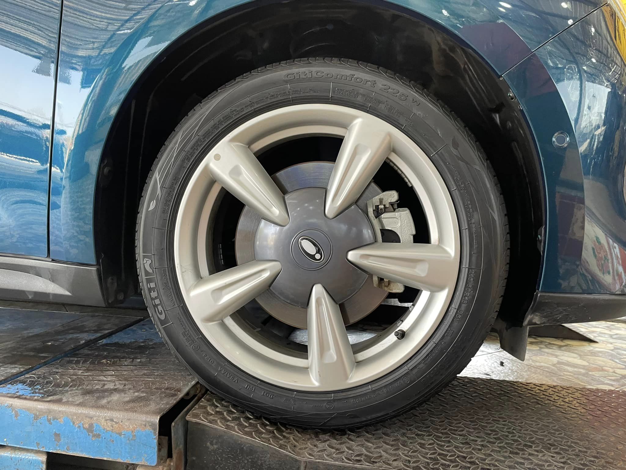 #ORA_Goodcat เปลี่ยนยาง ยางใหม่ #GITI #Comfort225v1 #215/50R18 ยางใหม่ปี2024