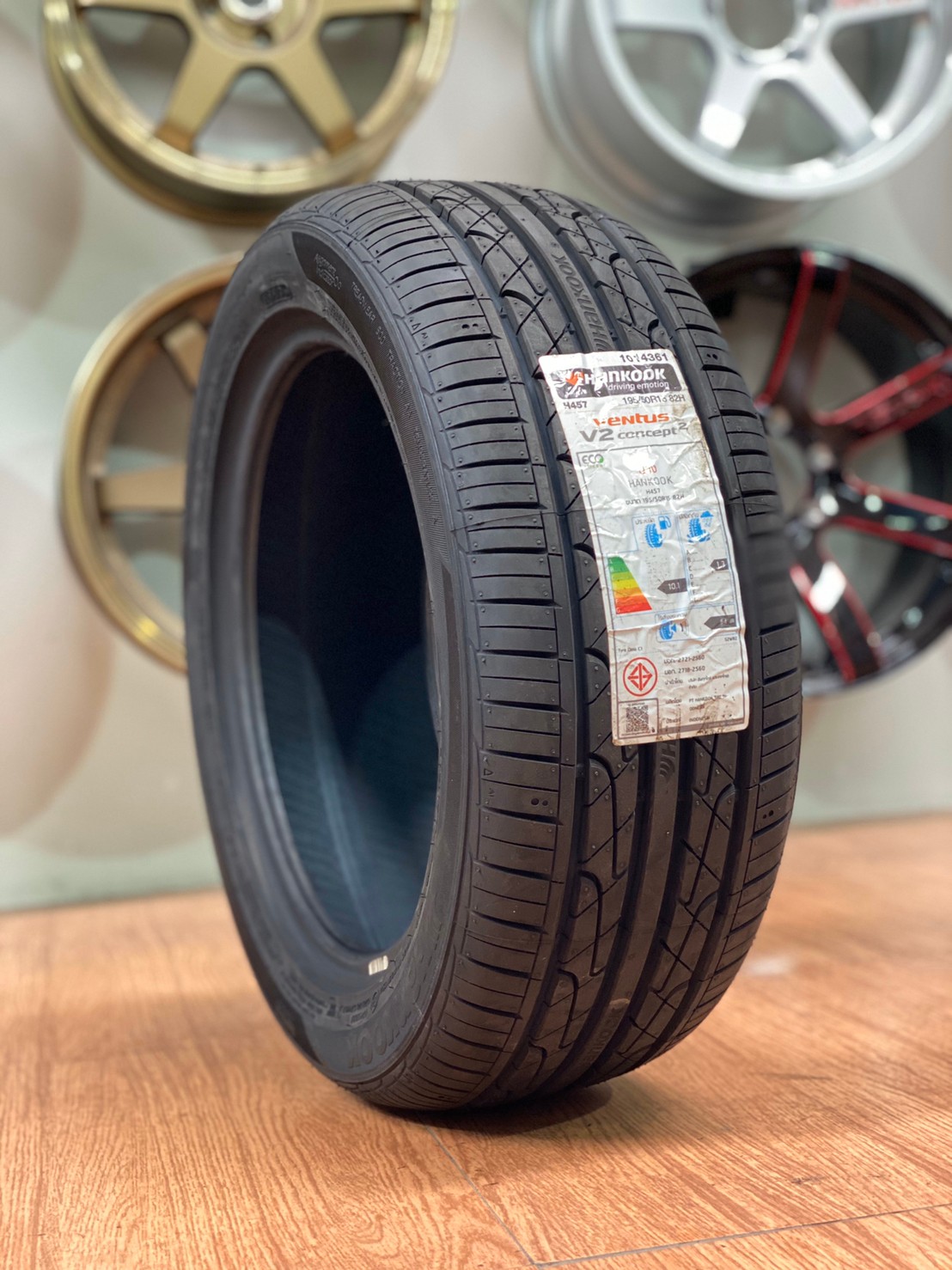 ยางใหม่นุ่มเงียบ Hankook V2 195/50R15 ยางใหม่ปี2020 พร้อมติดตั้งฟรี