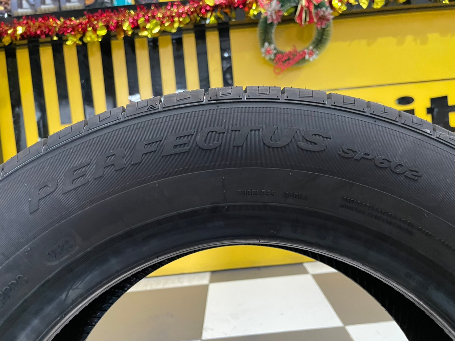 ยางใหม่AUSTONE SP602 185/65R14 ยางใหม่ปี2023 (4เส้น)