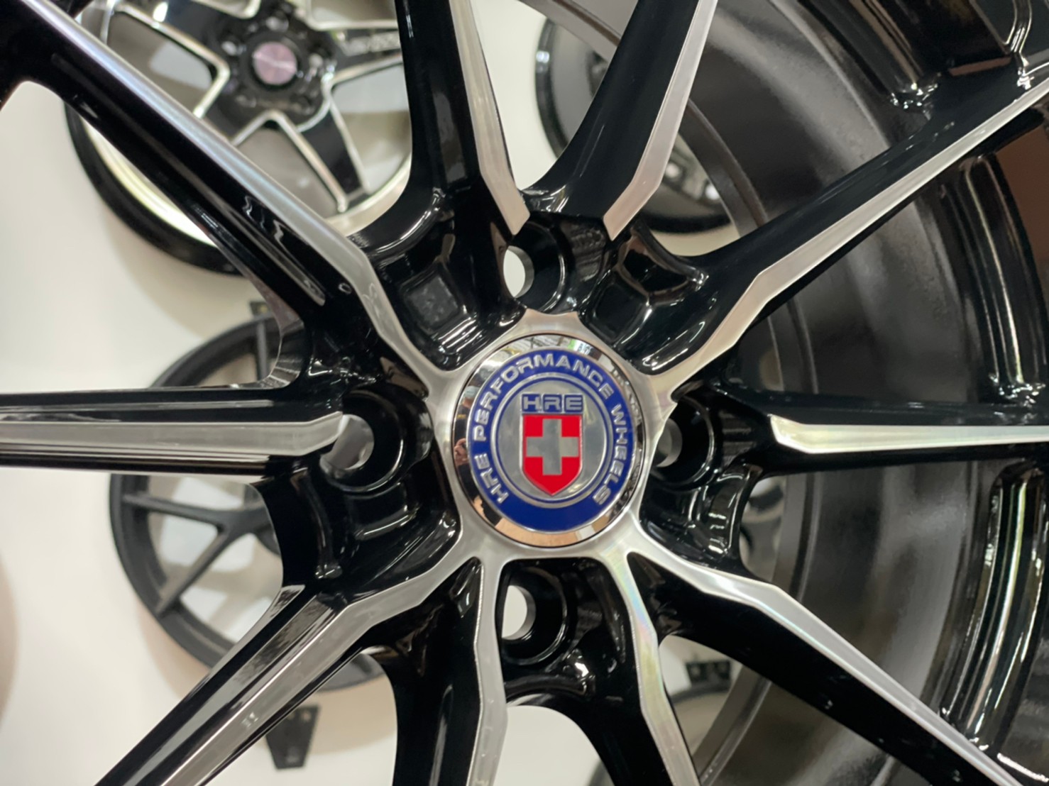 ล้อแม็กขอบ15 HRE Model 308 งานไทย SSW 4รู100 กว้าง6.5 ออฟ35 สีดำขอบหน้าเงา