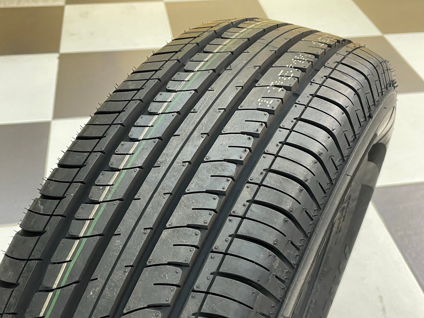 OTANI MK2000 225/70R15 ยางใหม่ปี2024