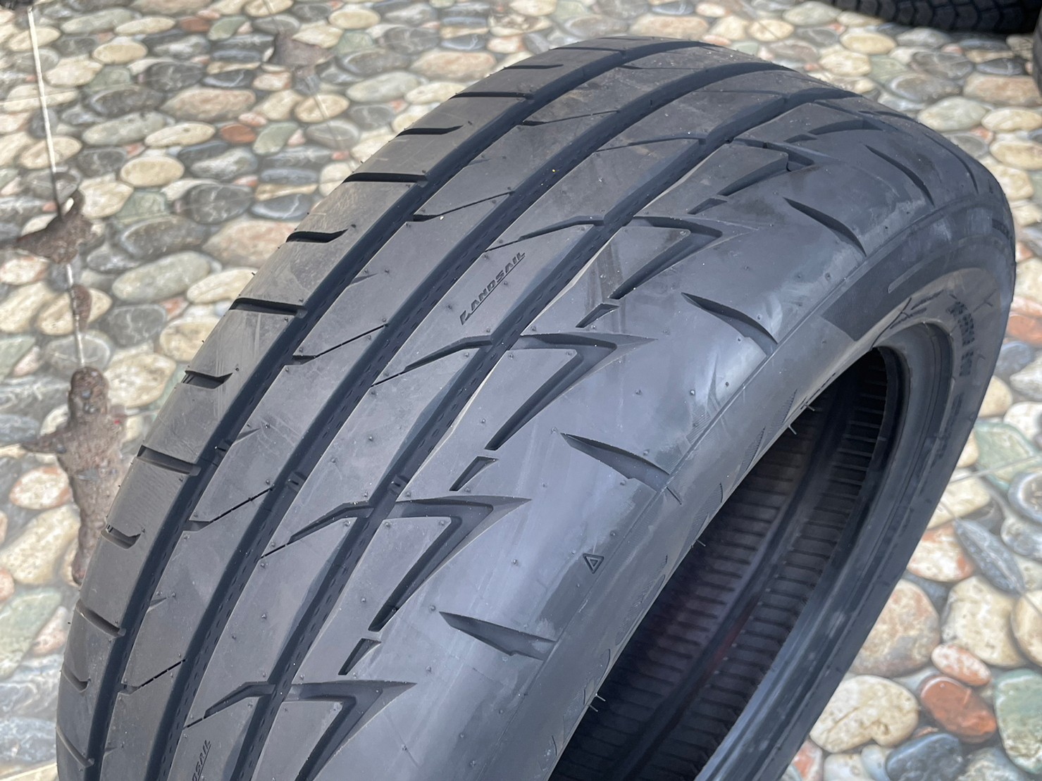 LANDSALL RS009 205/55R16 ยางใหม่ปี2023