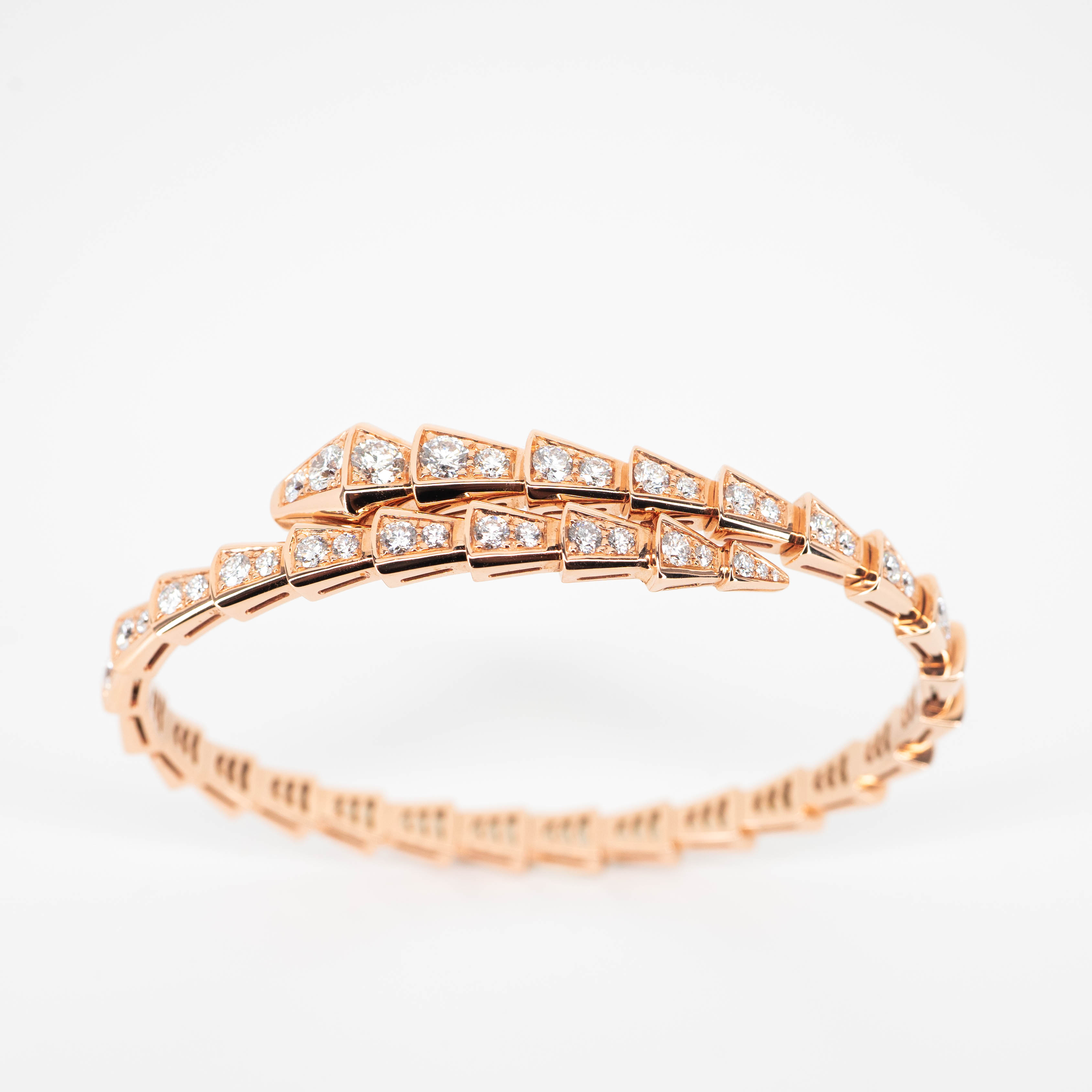 ** Sold ** กำไล Bvlgari Serpenti Viper One-Coil Thin Bracelet with Full Pavé Diamonds ทองชมพู18K ไซส์ M (17) (Used) +กล่องและการ์ดไทย2022