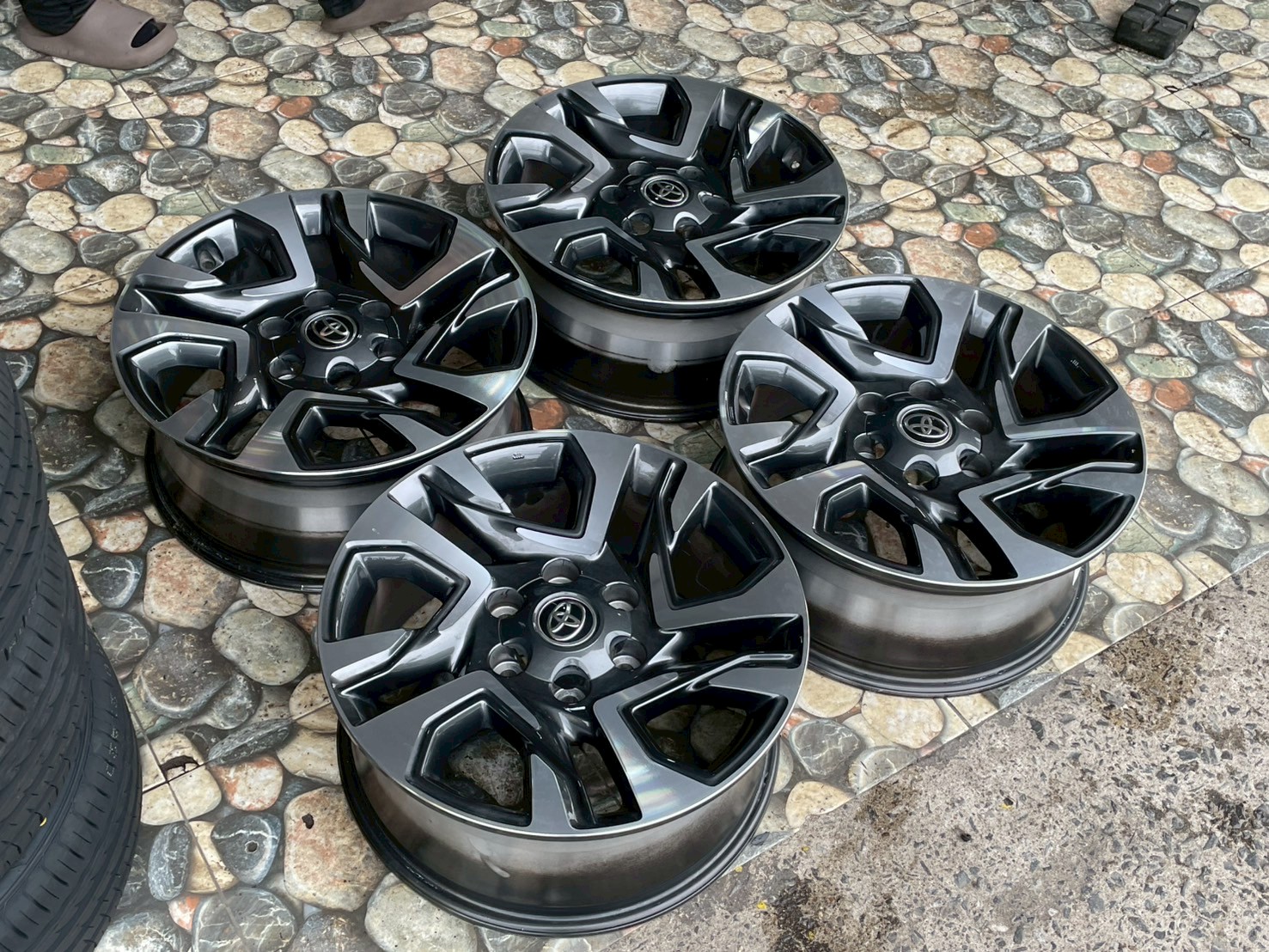 #ล้อแม็กซ์ขอบ18 #Toyota Fortuner Legender 6รู139 18x7.5