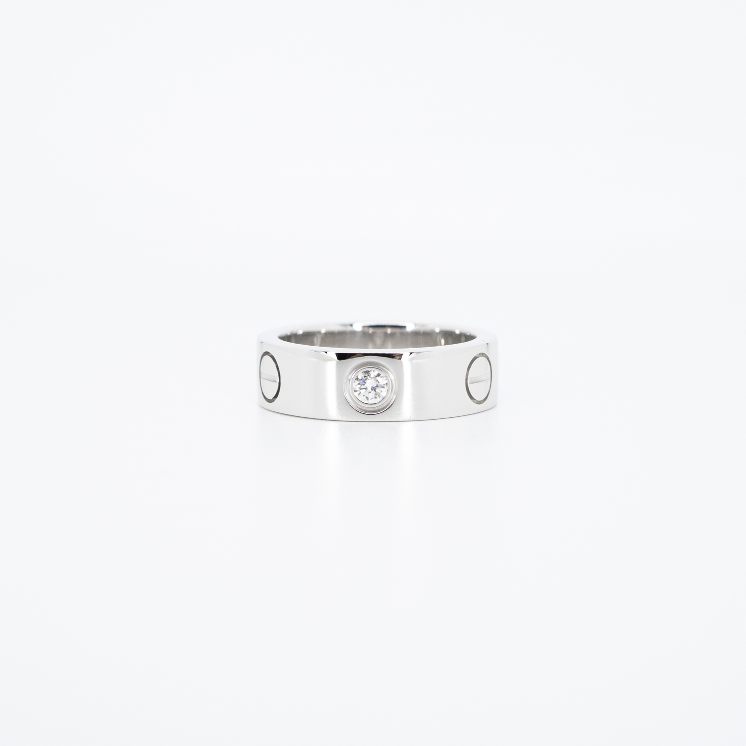 แหวน Cartier Love 3Diamonds Ring ทองขาว18K ไซส์ 49# (Used)