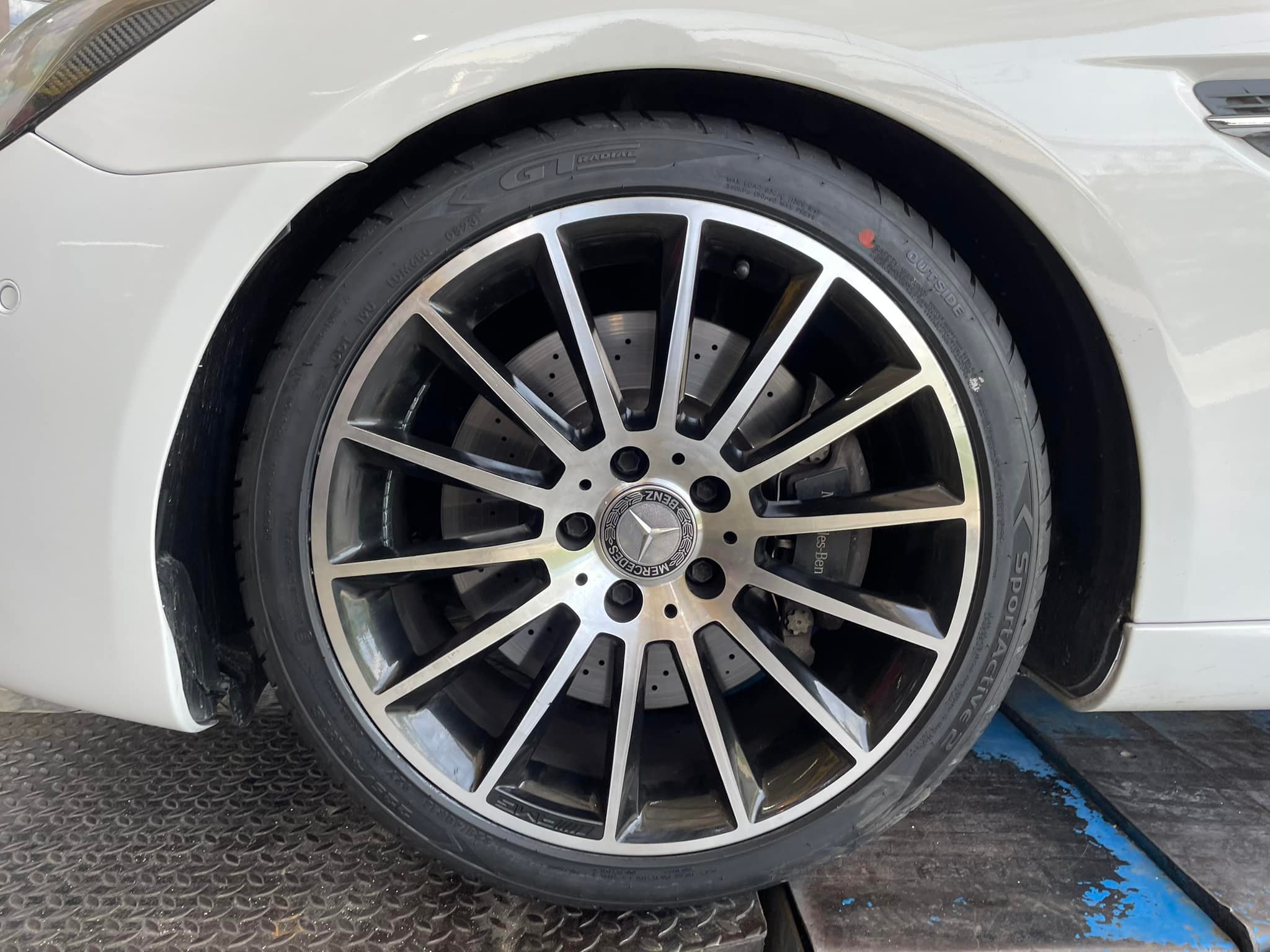 GT RADIAL SportActivE2 225/40R18 GT RADIAL SportActivE2 255/35R18