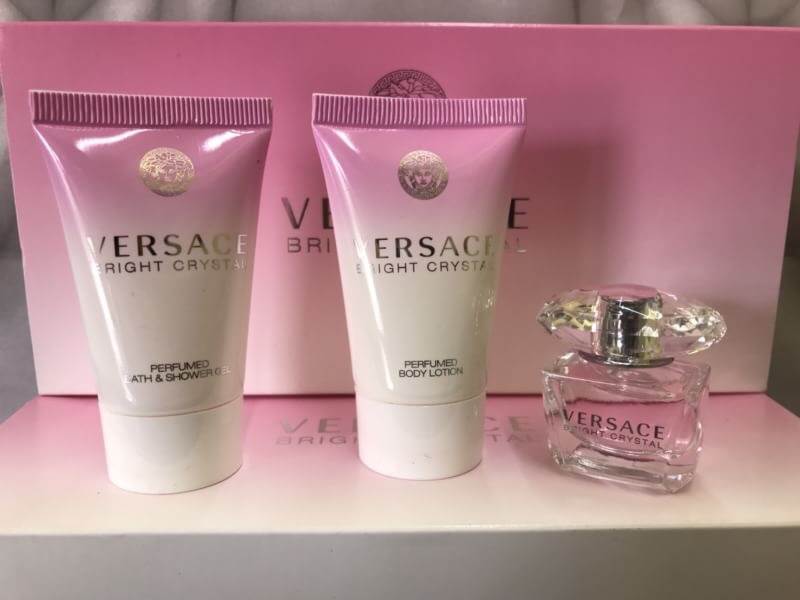 ชุดน้ำหอม VERSACE BRIGHT CRYSTAL EDT ขนาดทดลอง