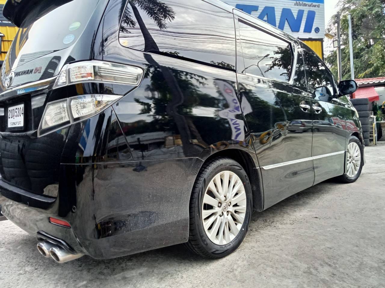 เปลี่ยนยาง🚘#TOYOTA_VELLFIRE 🛞 #GTRADIAL_FE2_235/50R18