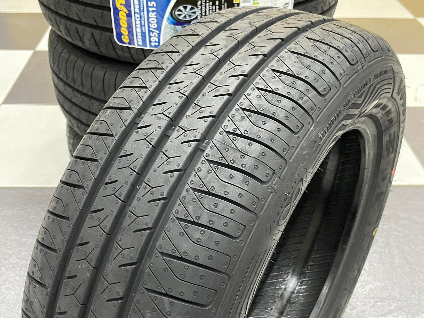 195/60R15 GOODYEAR รุ่น #ASSURANCE DURAPLUS 2 🔥 🔥🔥🔥