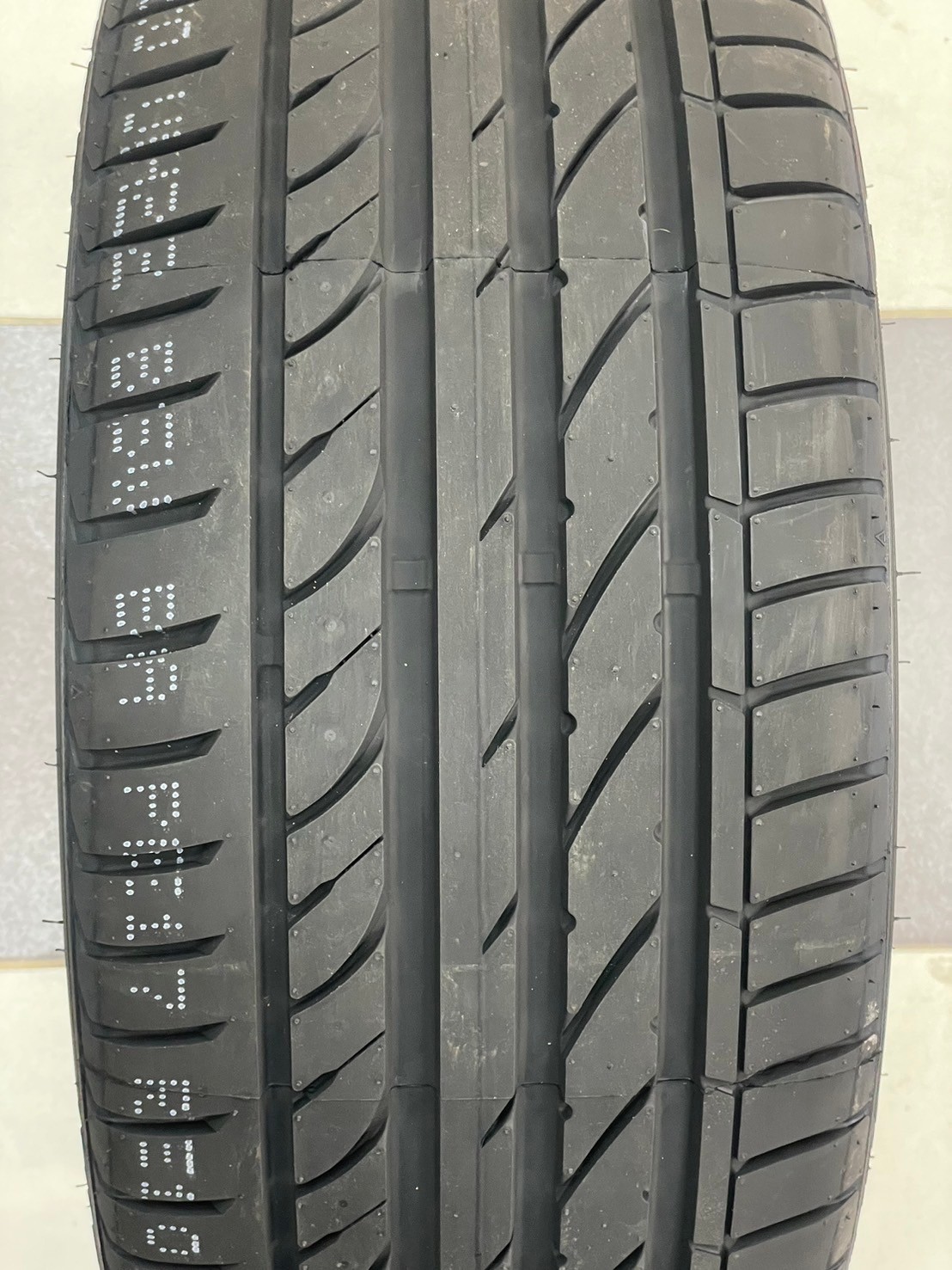 ยางไซหลุน #Sailun Atrezzo ZSR 245/35R20 ยางใหม่ปี2024