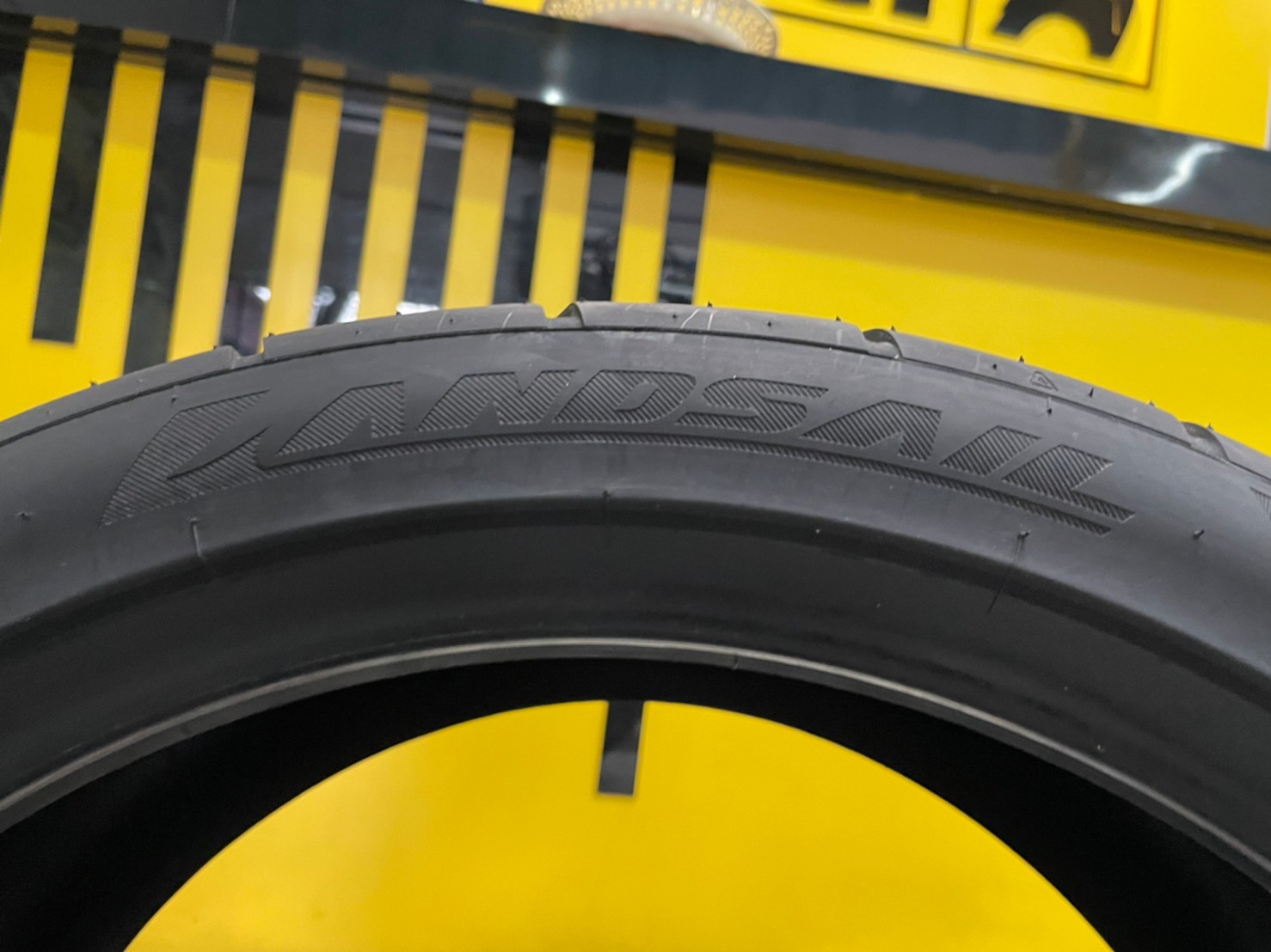 225/40R18 ยางลายซิ่ง 🔥🔥🔥Landsail RS009 ยาง