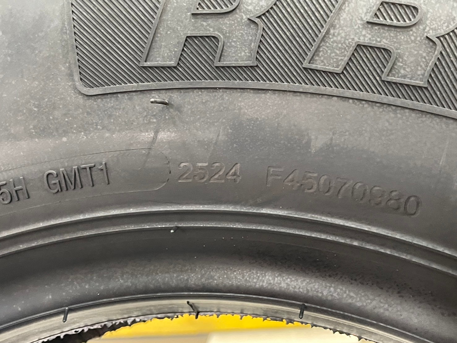 🔥ยางสายบรรทุกยังมีโปรโมชั่นอยู่นะคะ🔥 ยางบรรทุกดับเบิ้ลคอยน์ DOUBLE COIN 225/75R15 ยางใหม่ปี2024 ผ้าใบ14ชั้น