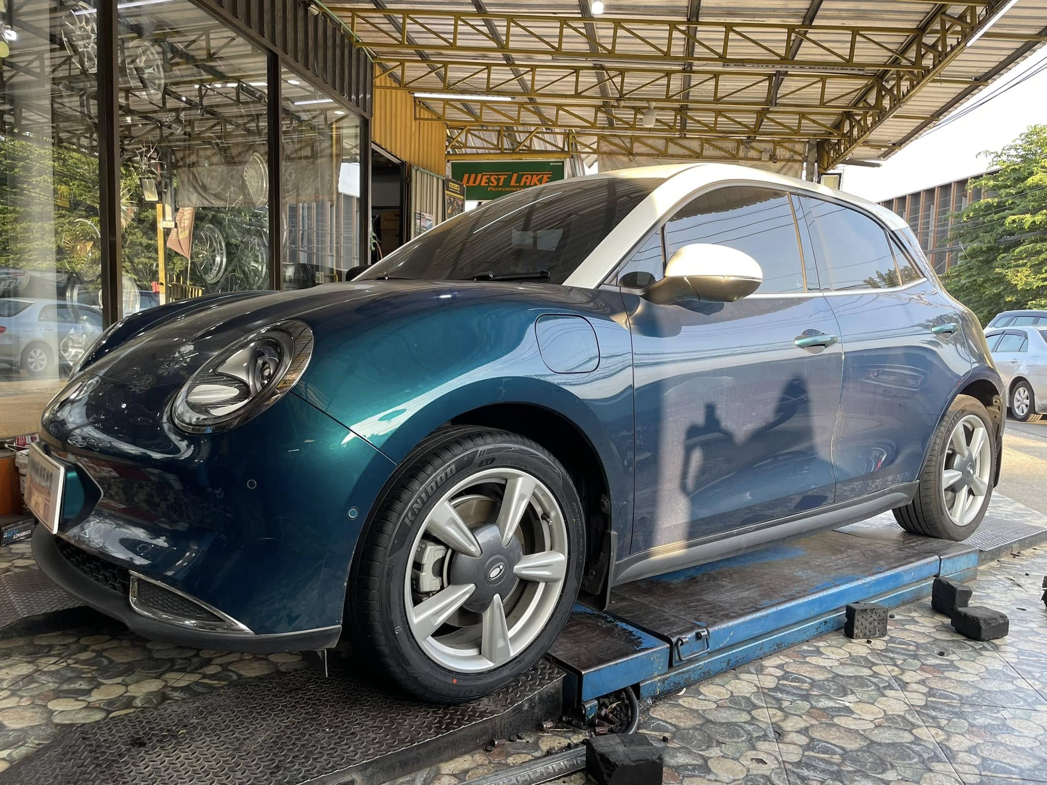 🚘 #ORA_GOODCAT🛞 #OTANI #KN1000 215/50R18