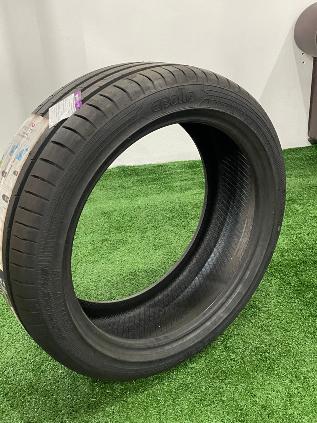 APOLLO ASPIRE 4G 205/45R17 ยางปี2022