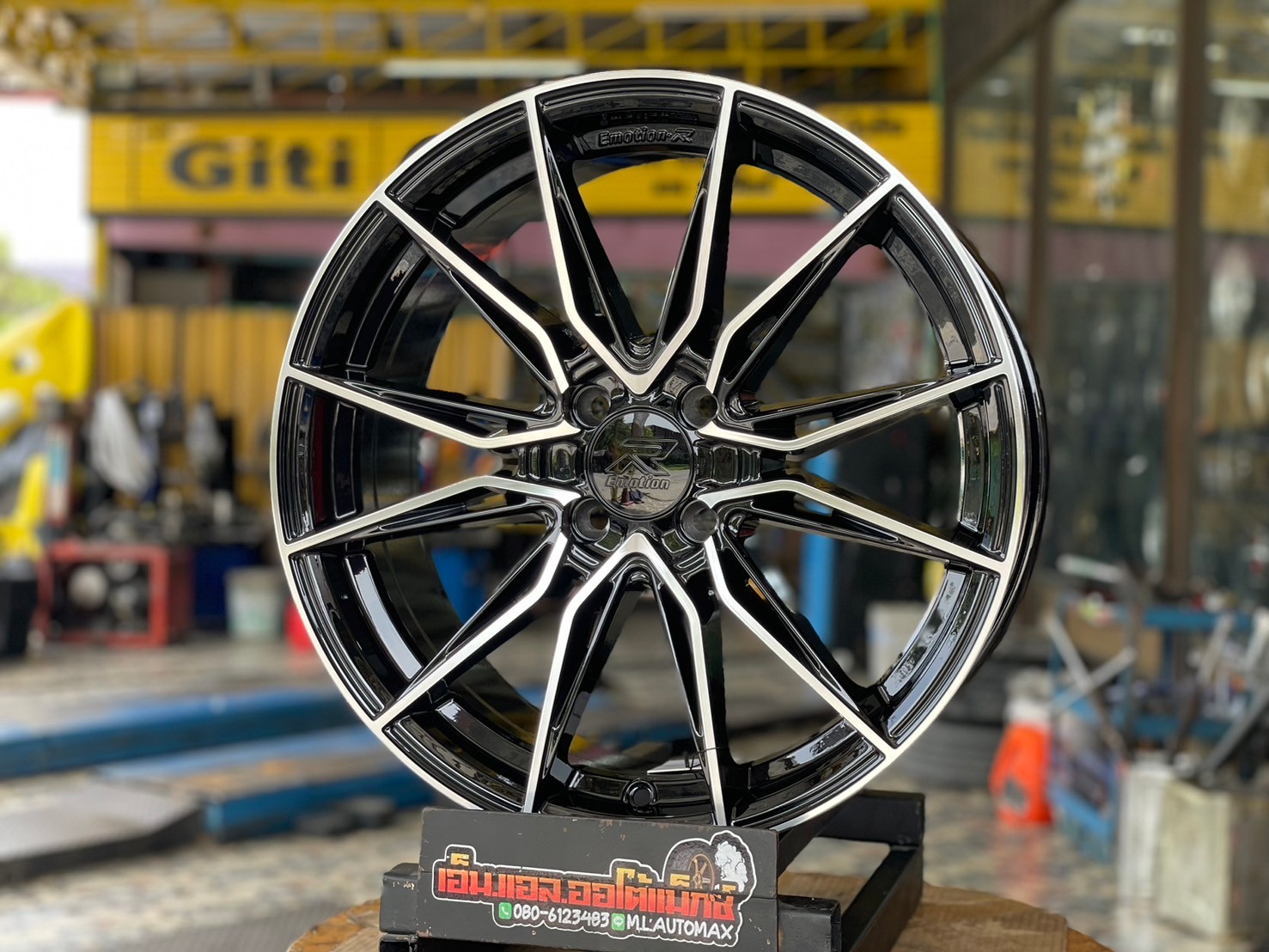 ล้อแม็กซ์ใหม่ Emotion-R #ล้อแม็กซ์ขอบ17 #EmotionR #ETV 17x7 ET35 4x100 สีดำขอบมิลลิ่งสีเงิน