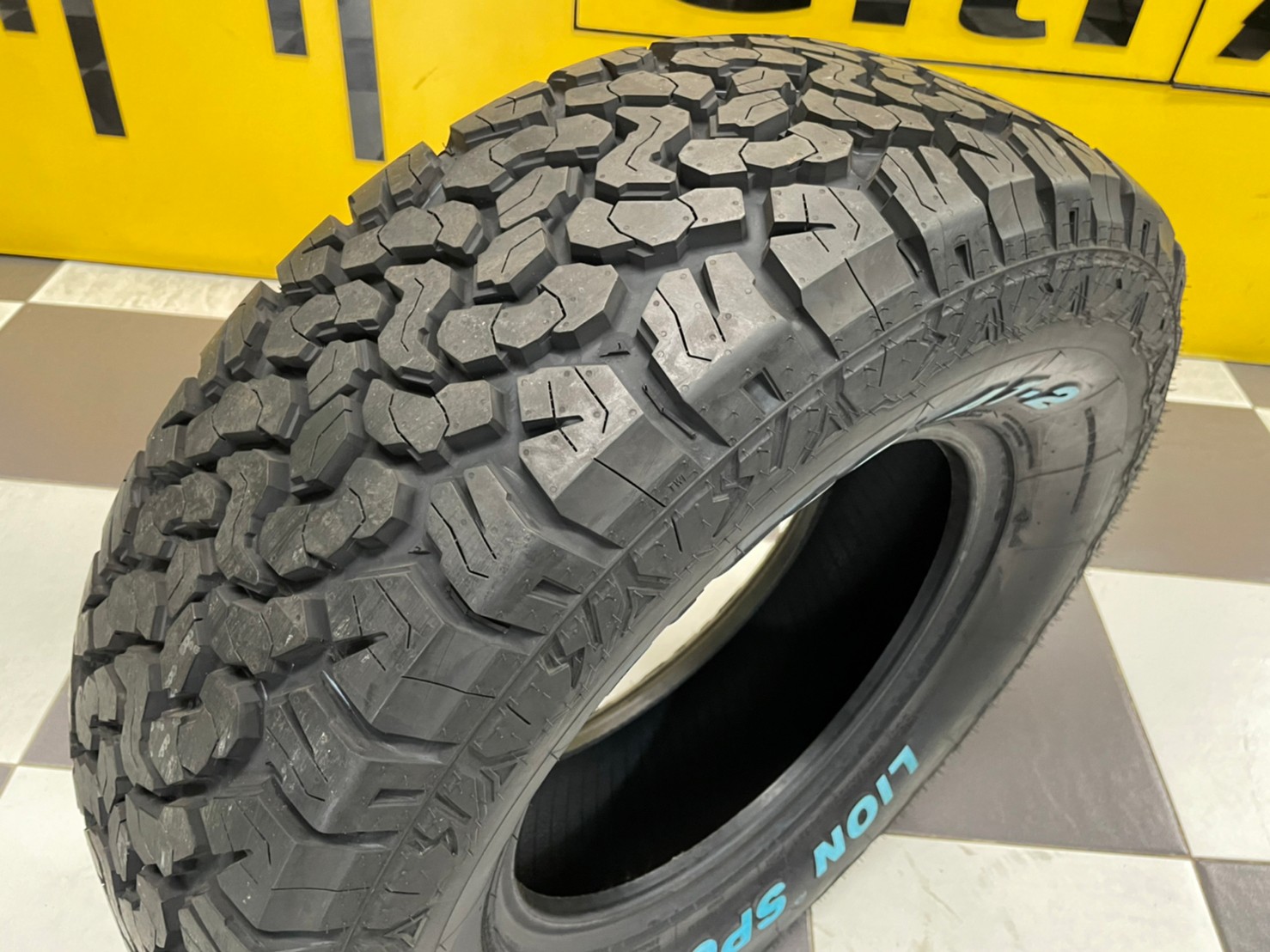 ยางไทย LEAO TIRES AT-2 265/70R16 ยางใหม่ปี2022