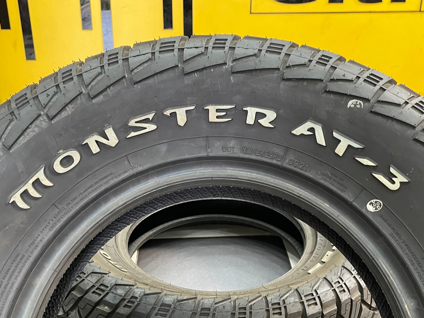 #RAIDEN #MONSTER #AT3 265/70R16 ยางลายใหม่ ยางปี2021 (2เส้น)