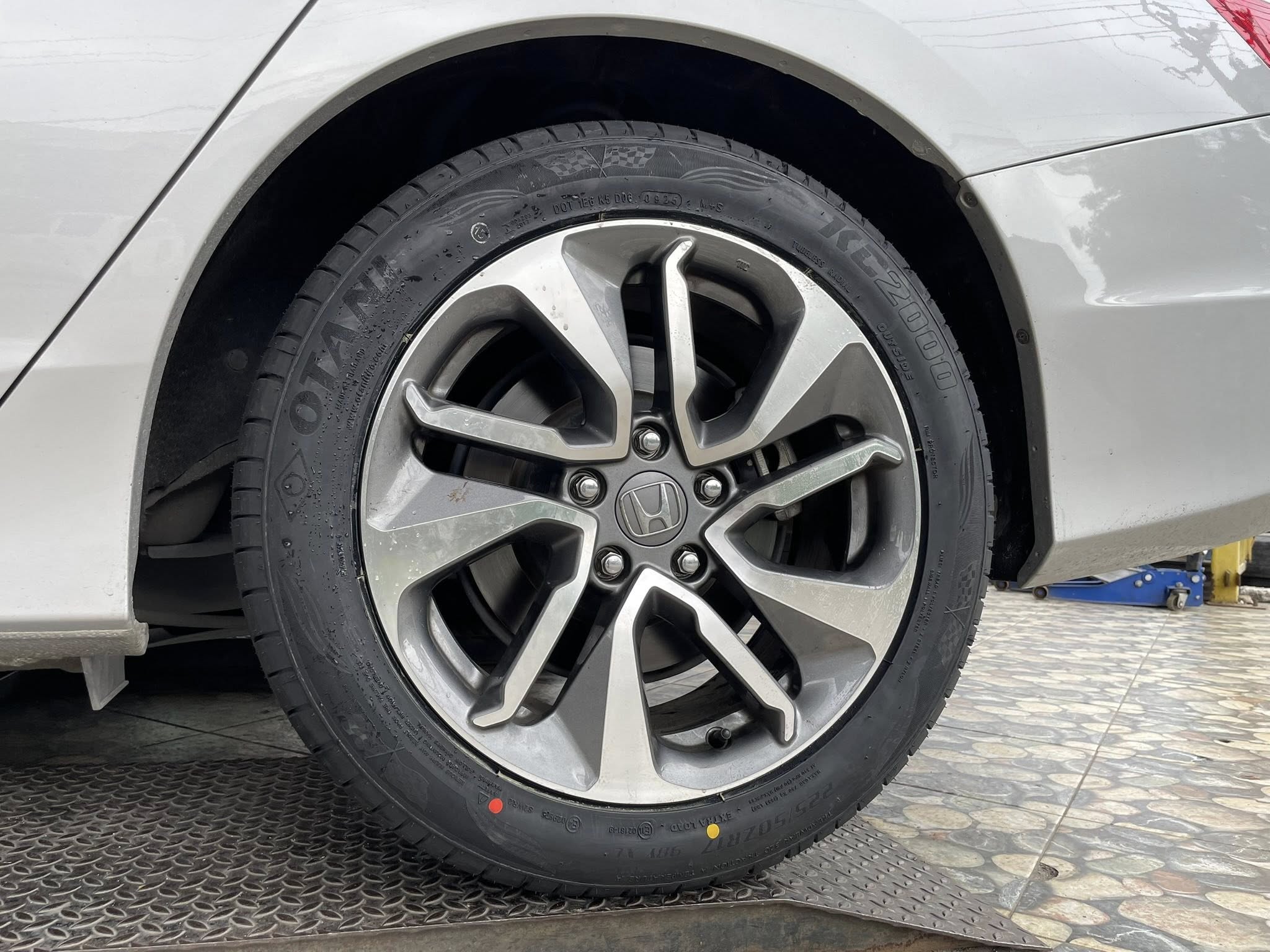 HONDA_ACCORD 🛞🐘 เปลี่ยนยาง #OTANI_KC2000_225/50R17