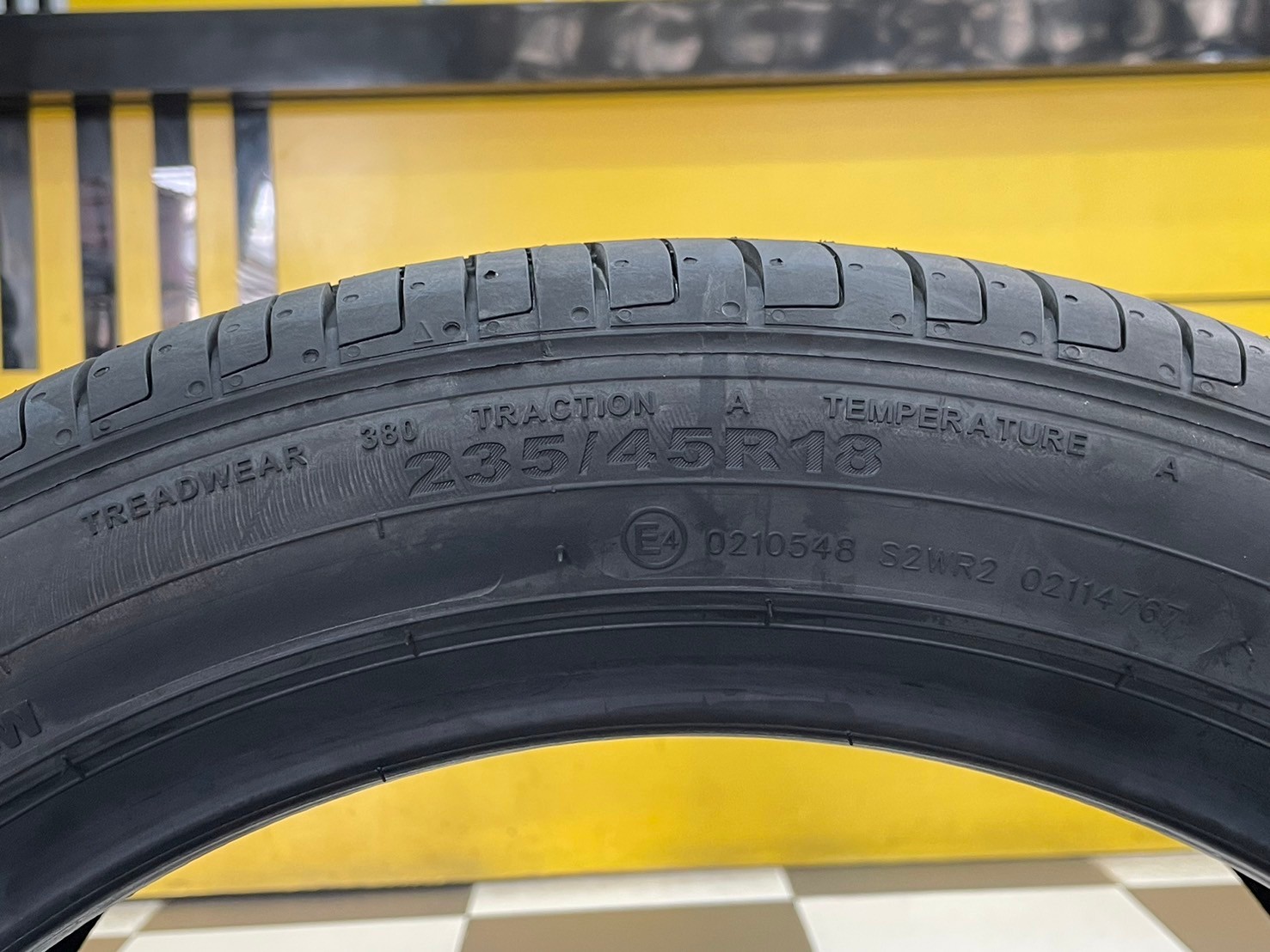 Giti ComfortF22 235/45R18 ยางใหม่ปี2024