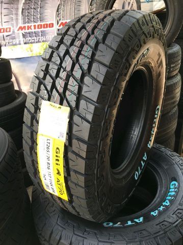 ยางใหม่คุณภาพดียางปี18 Giti4x4 AT70 265/70/R16ตัวหนังสือสีขาว ผ้าใบ8ชั้น
