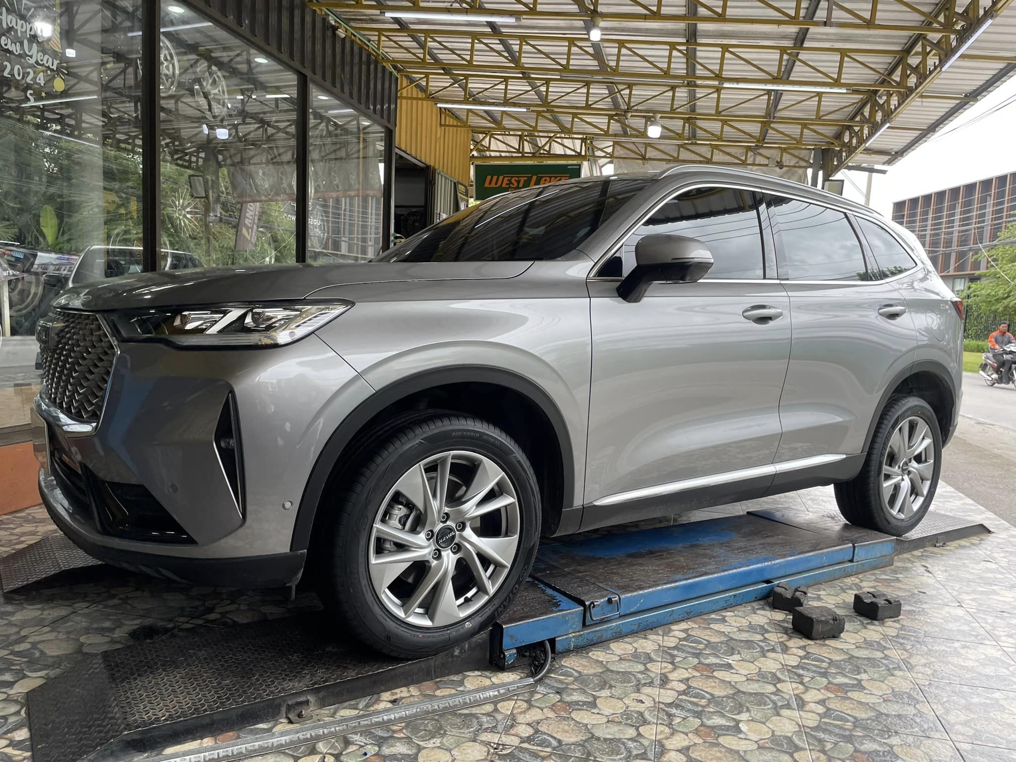 GWM_HAVAL เปลี่ยนยาง #ยางเทคโนโลยีฟองน้ำ สำหรับรถEVเพิ่มความนุ่มเงียบมากยิ่งขึ้น #OTANI #KN1000 225/55R19