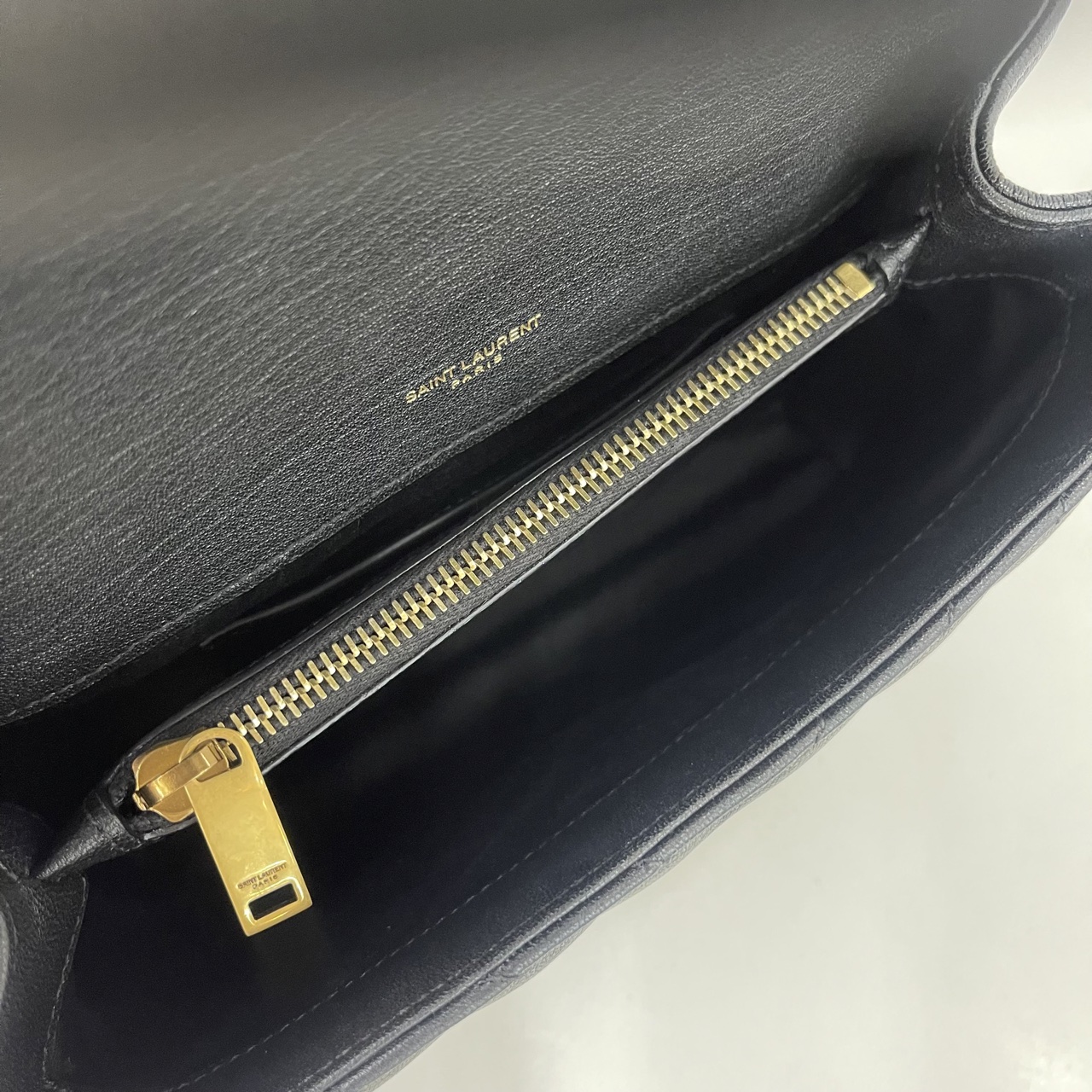 YSL College Medium มือสอง