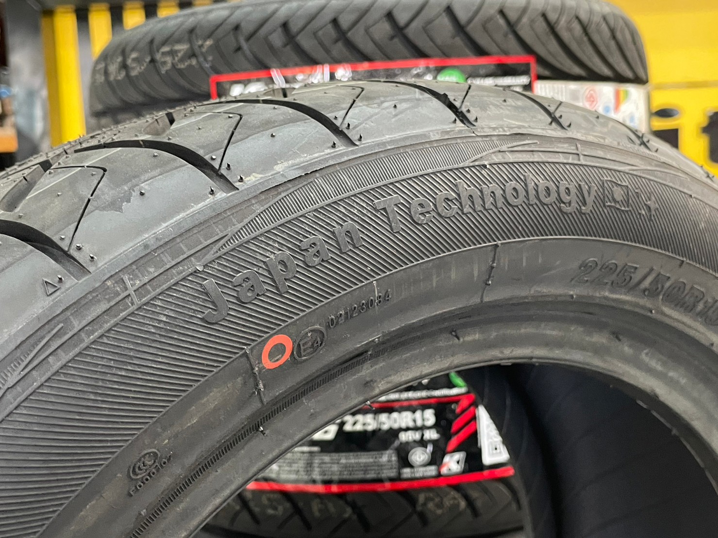 KINTO V36 225/50R15 ยางใหม่ปี2023 ยางสปอร์ต นุ่มหบึบคุณภาพดี