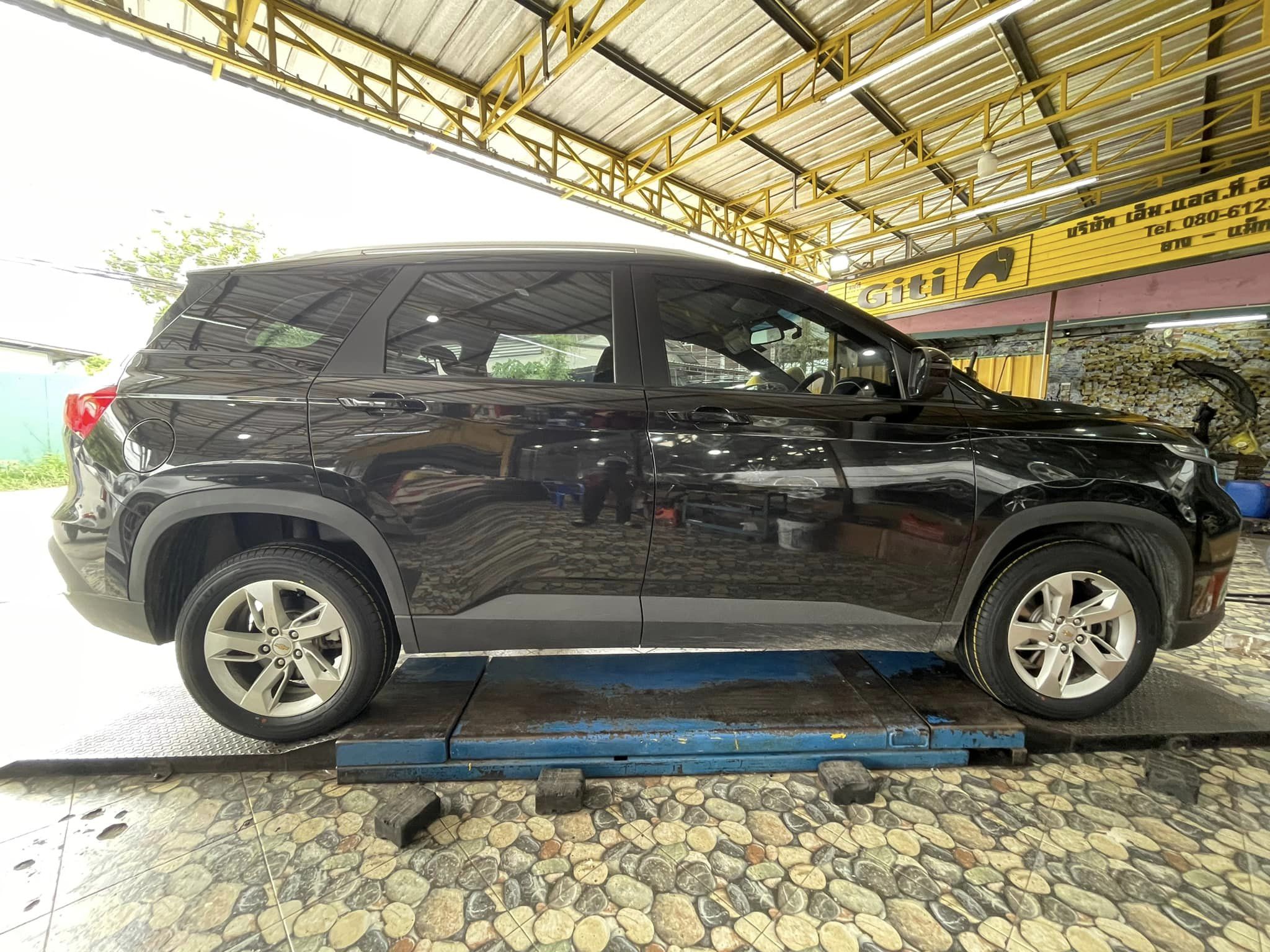 #CHEVROLET_CAPTIVA🚘💫 🛞🐘#YOKOHAMA_AE61_215/60R17