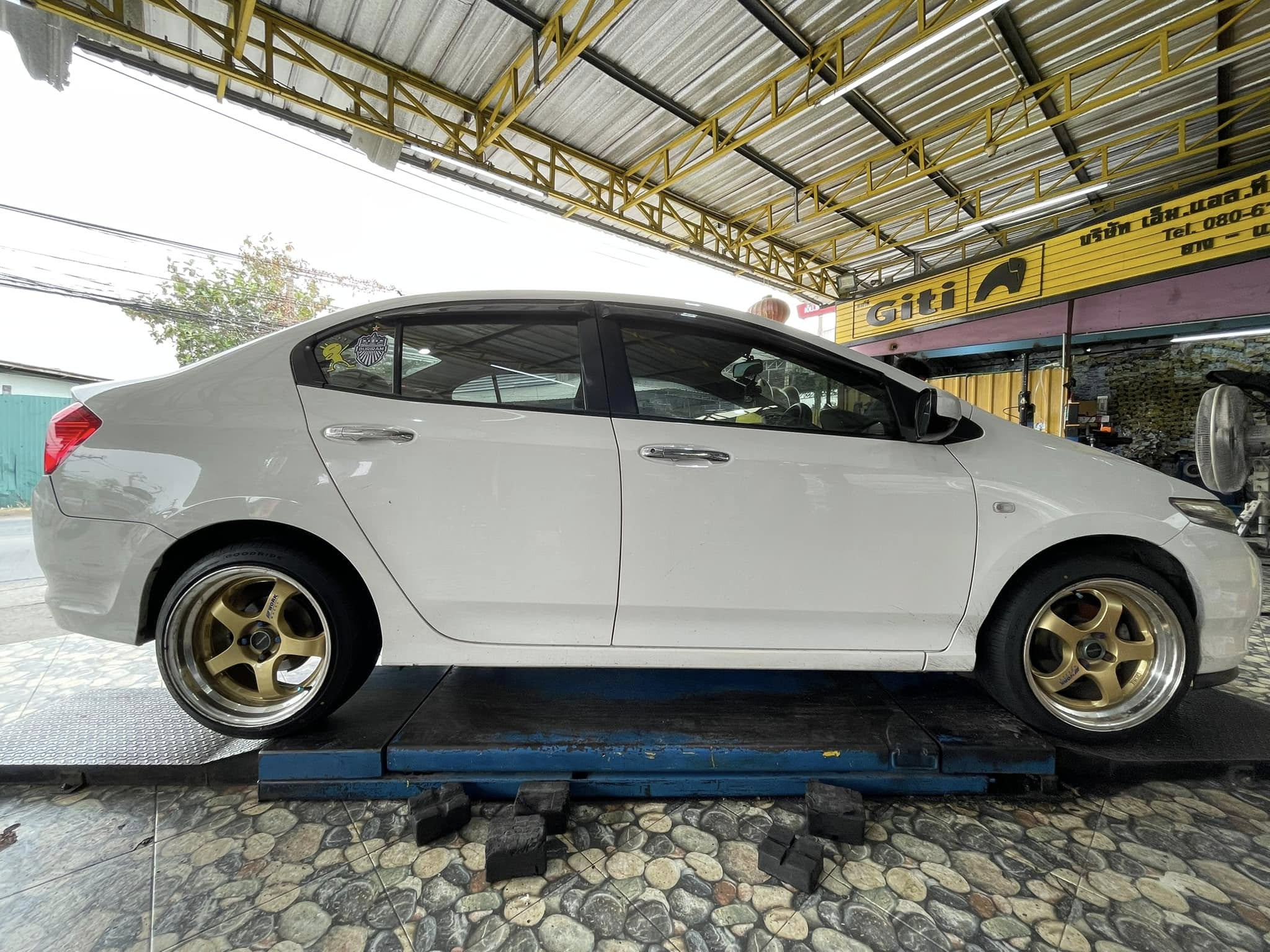 #HONDA_CITY🛞เปลี่ยนยาง #GOODRIDE_SA77_205/45R17
