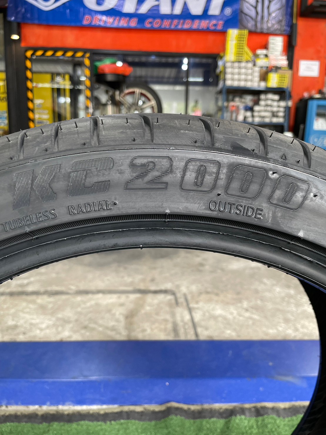 OTANI KC2000 225/40R18 ยางใหม่ปี2023
