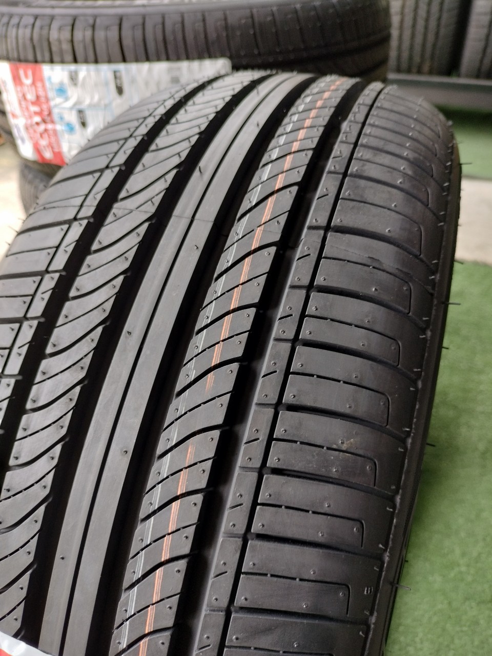 #GT Radial Champiro Ecotec 195/65R15 ยางใหม่ปี2023 (4เส้น)