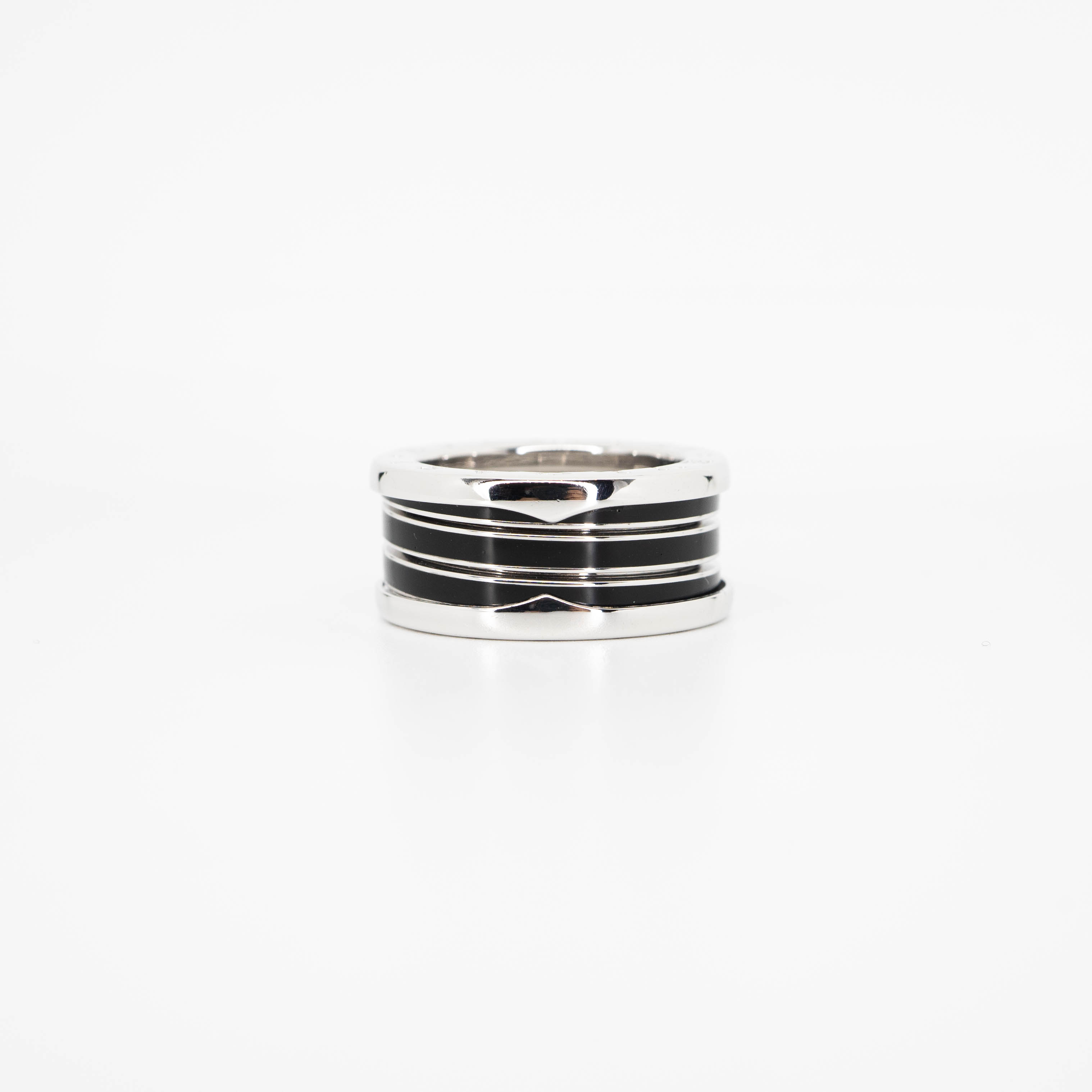 แหวน Bvlgari B.zero1 3band With Enamel ทองขาว18K ไซส์ 53# (Used)