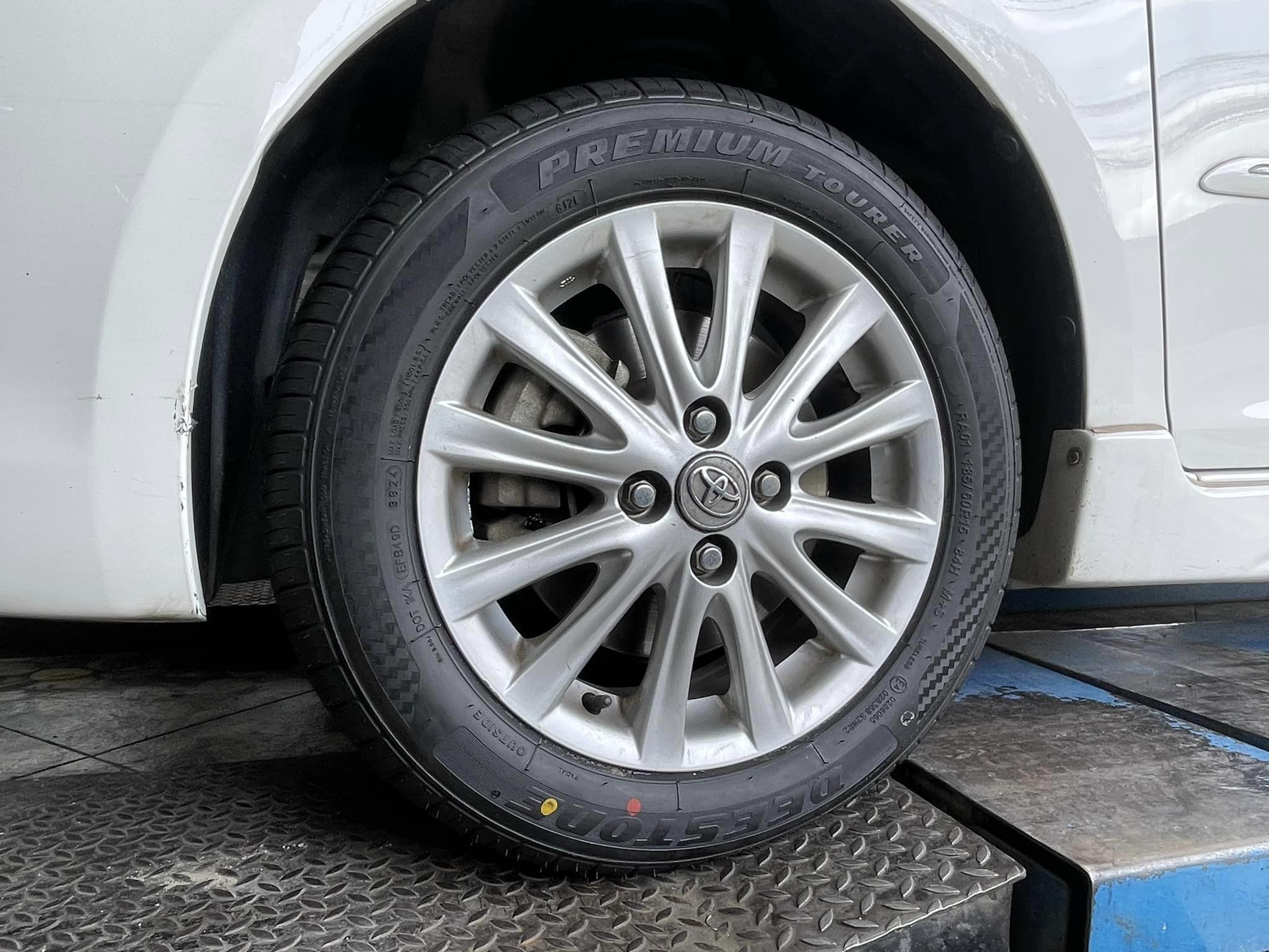 🚘#TOYOTA_VIOS เปลี่ยนยาง #DEESTONE_RA01 #185/60R15