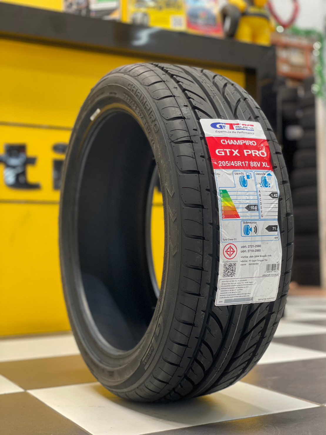 GT Radial Champiro GTX PRO 205/45R17 ยางใหม่ปี2023