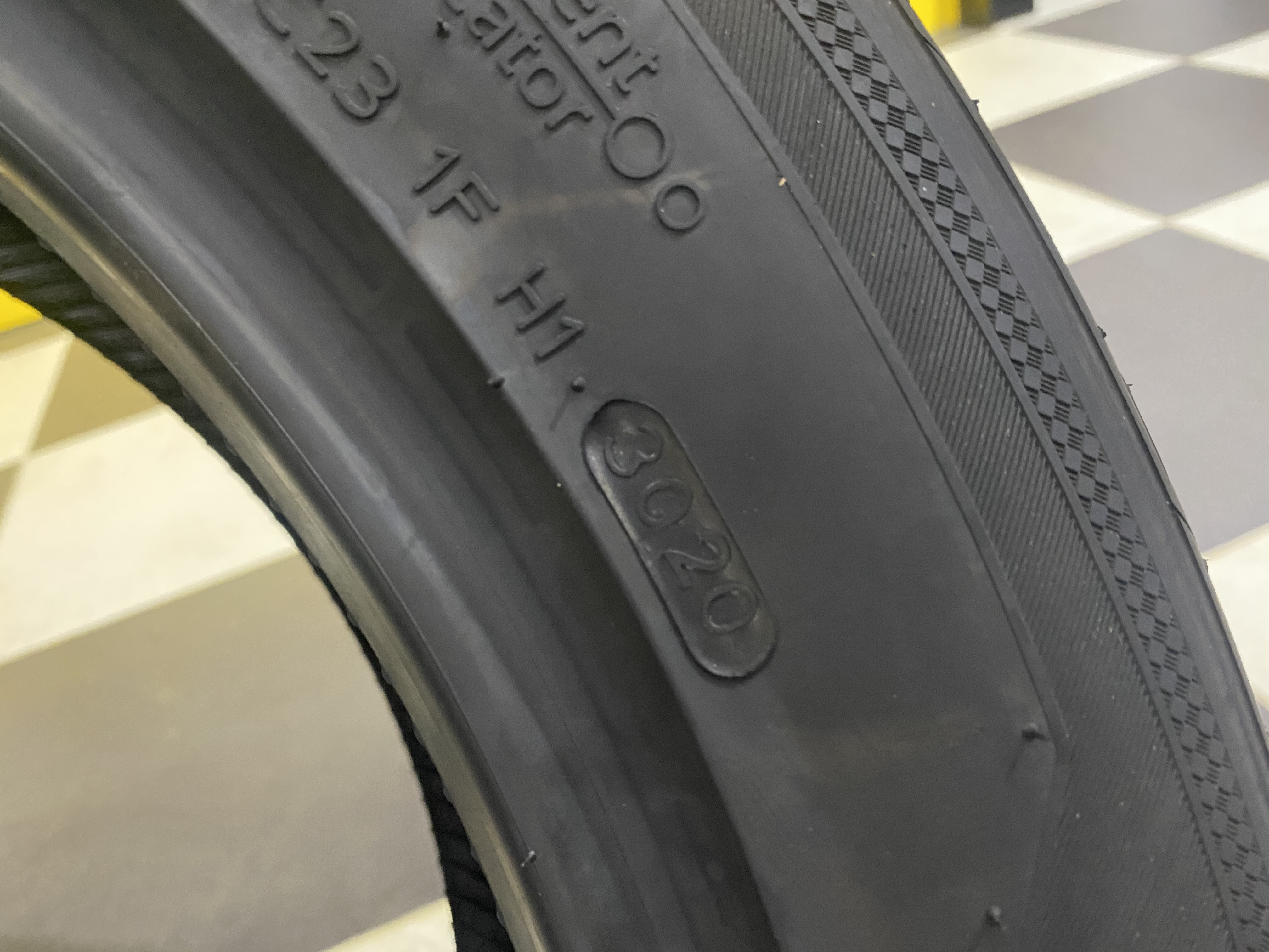 HANKOOK VENTUS PRIME3 K125 ขนาด 235/50R19